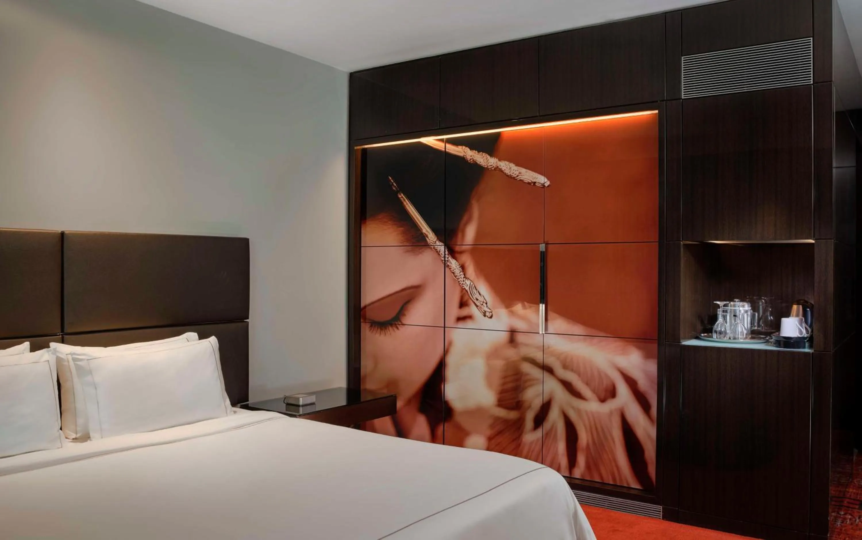 Photo of the whole room, Bed in Park Plaza London Westminster Bridge