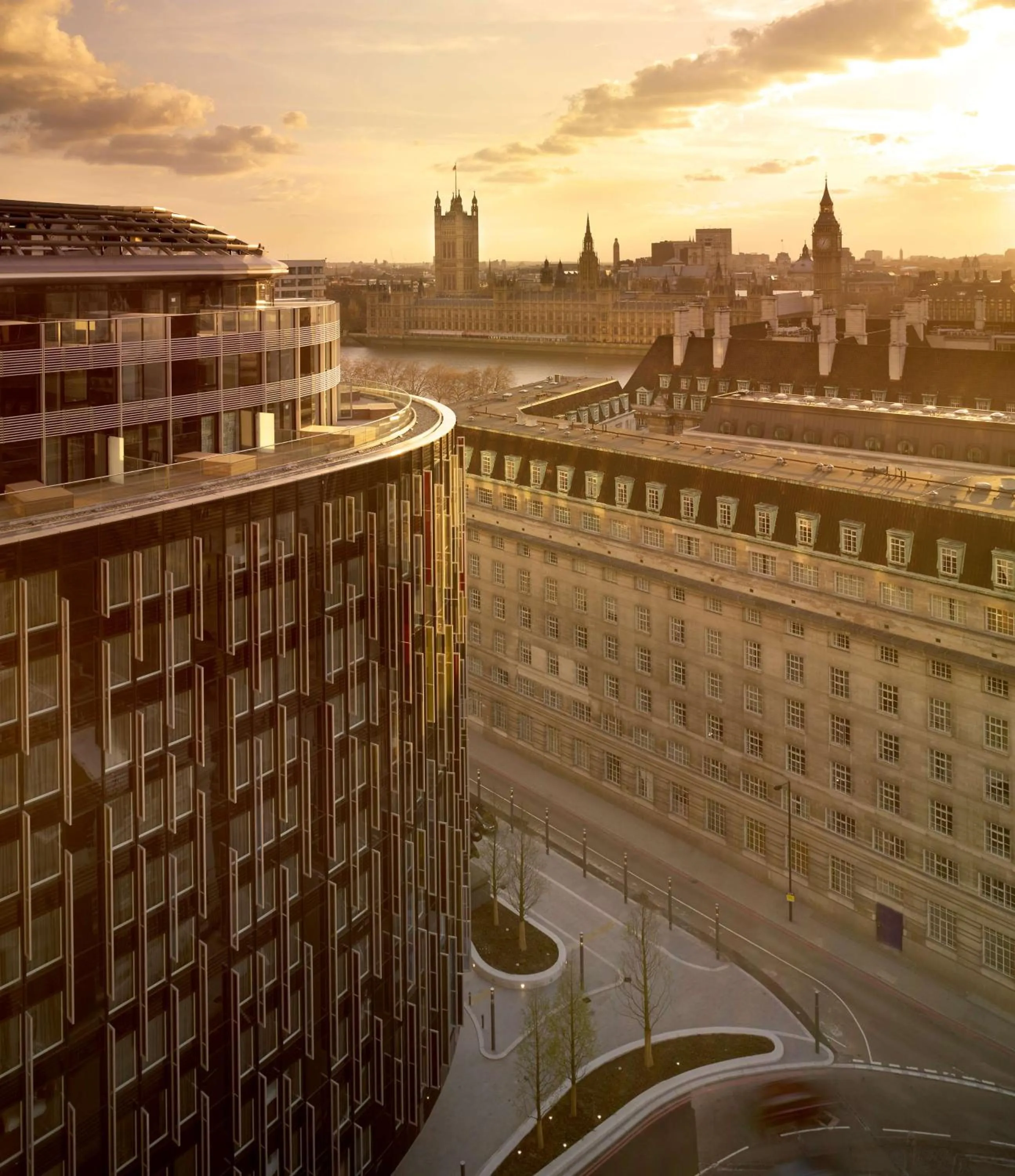 Property building in Park Plaza London Westminster Bridge