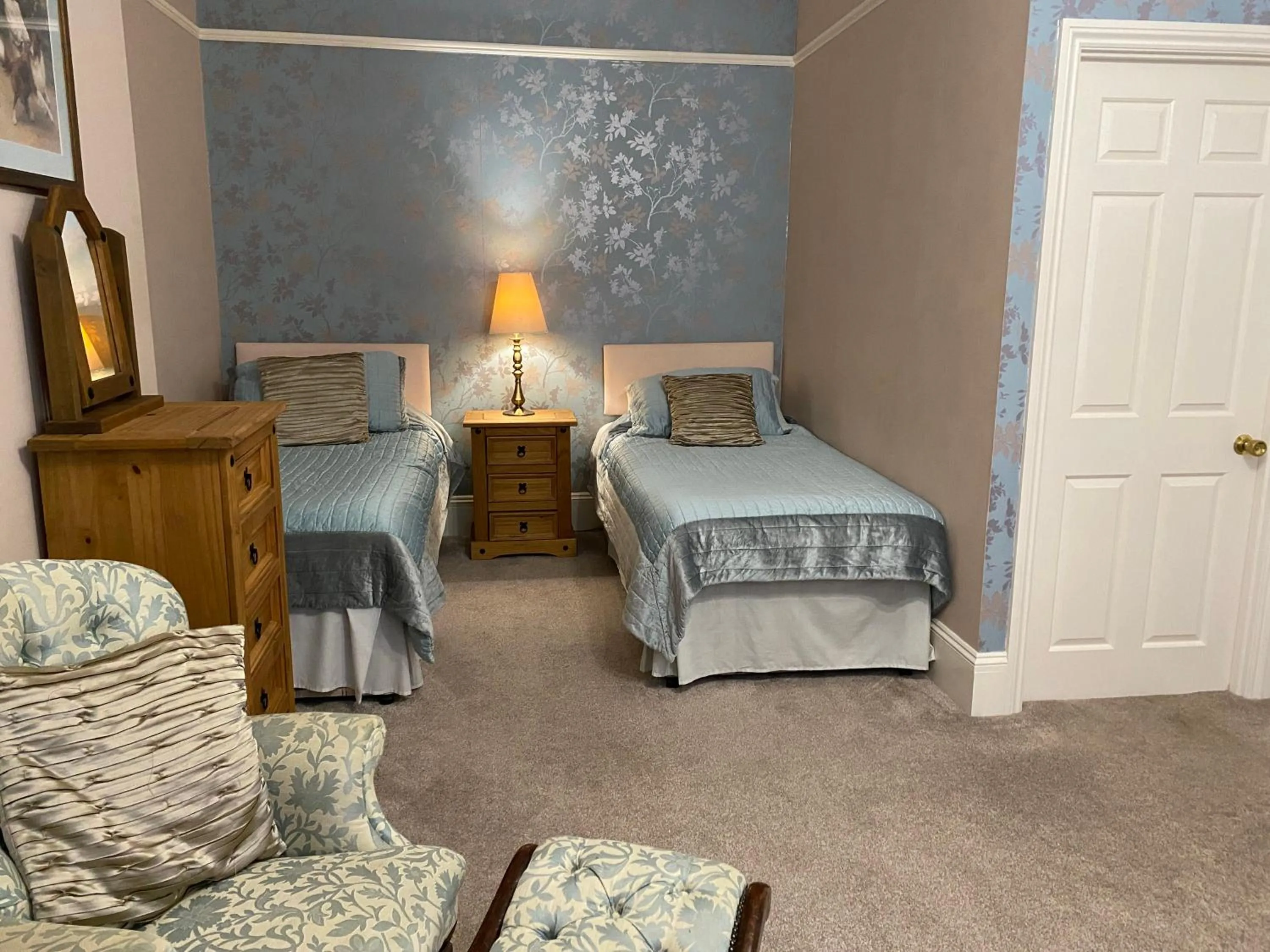 Bedroom, Bed in The Belmont