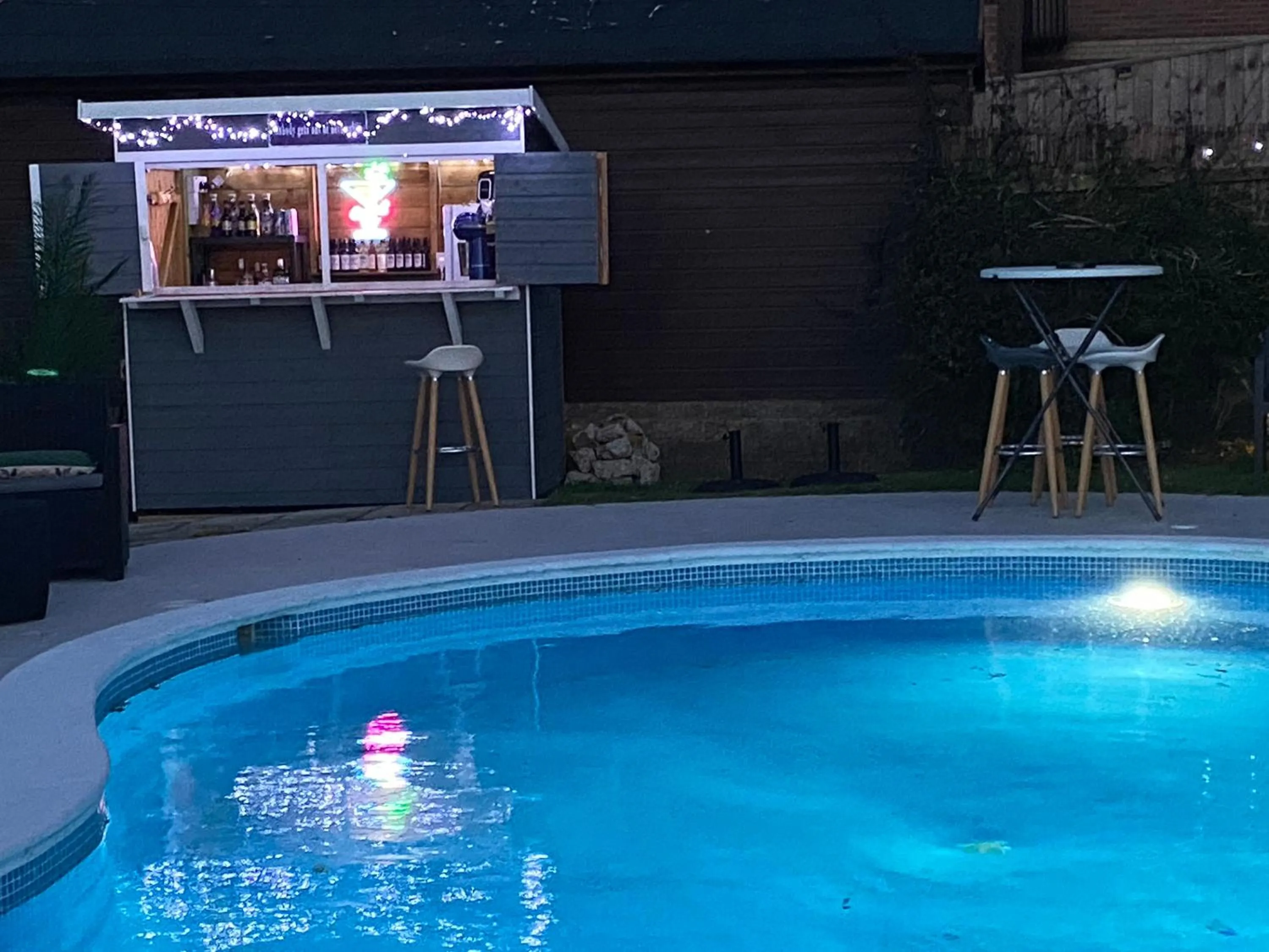 Area and facilities in The Belmont