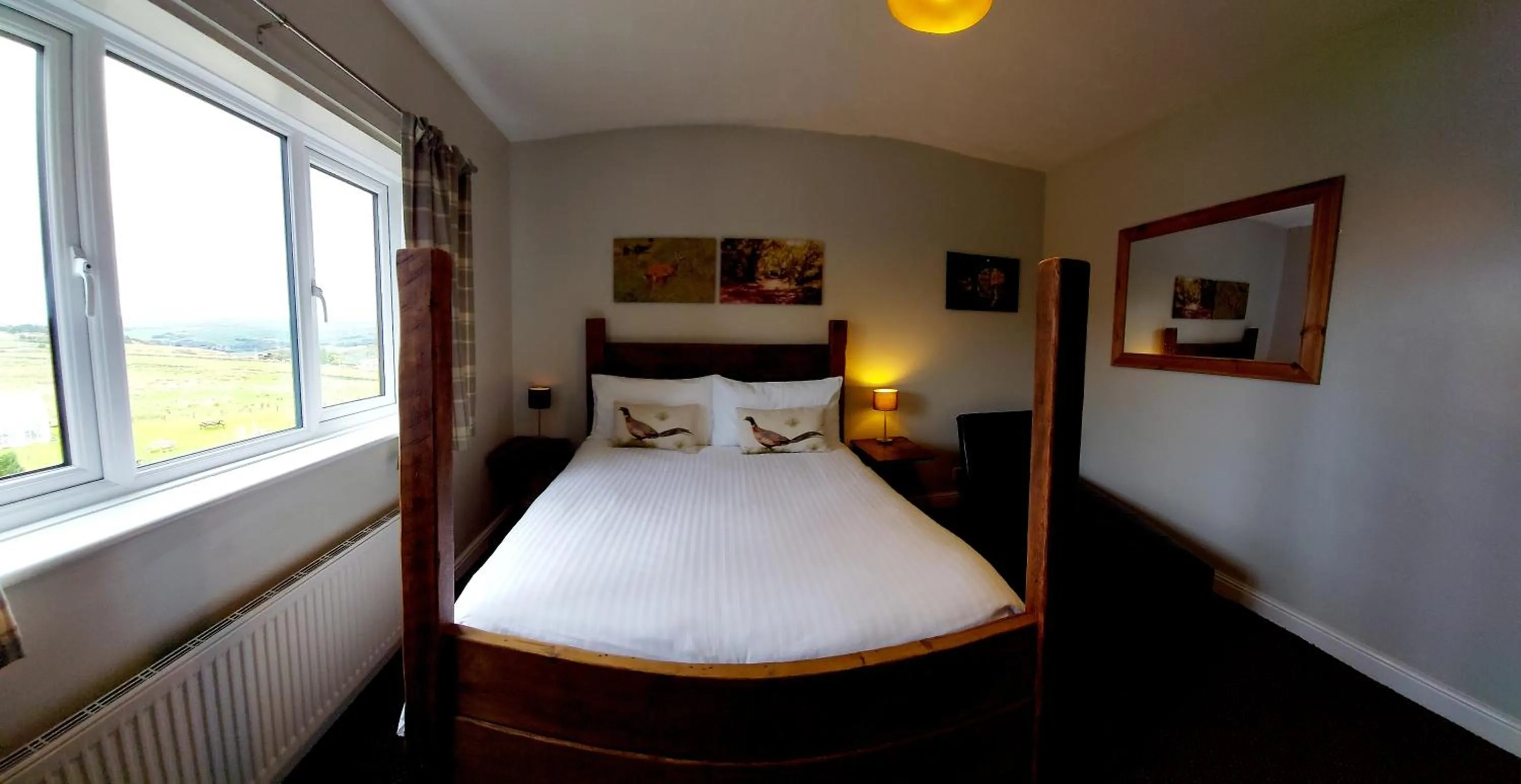 Family Room with Bathroom in Grains Bar Hotel