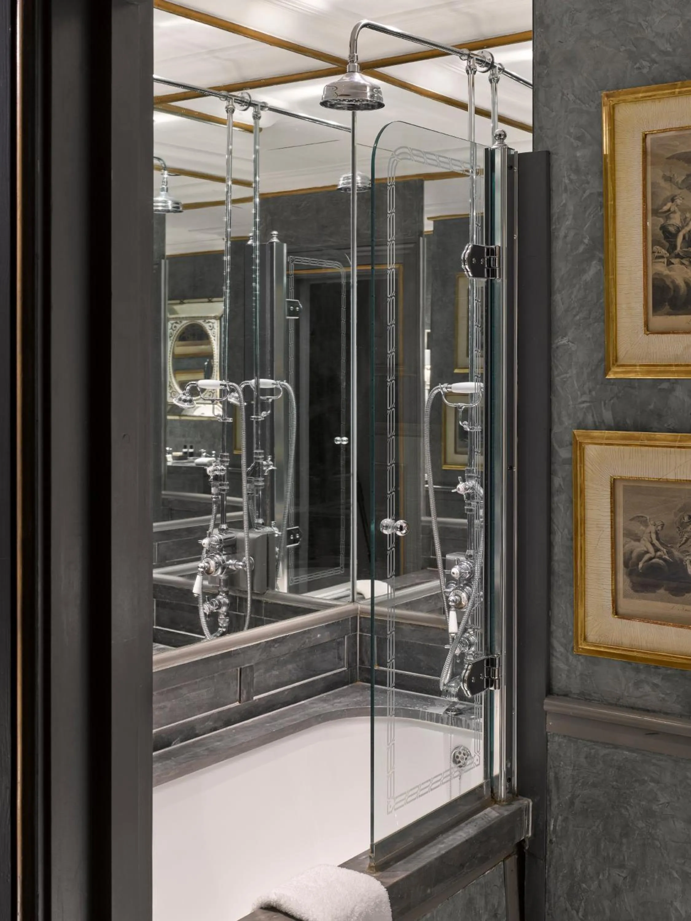 Shower, Bathroom in Blakes Hotel