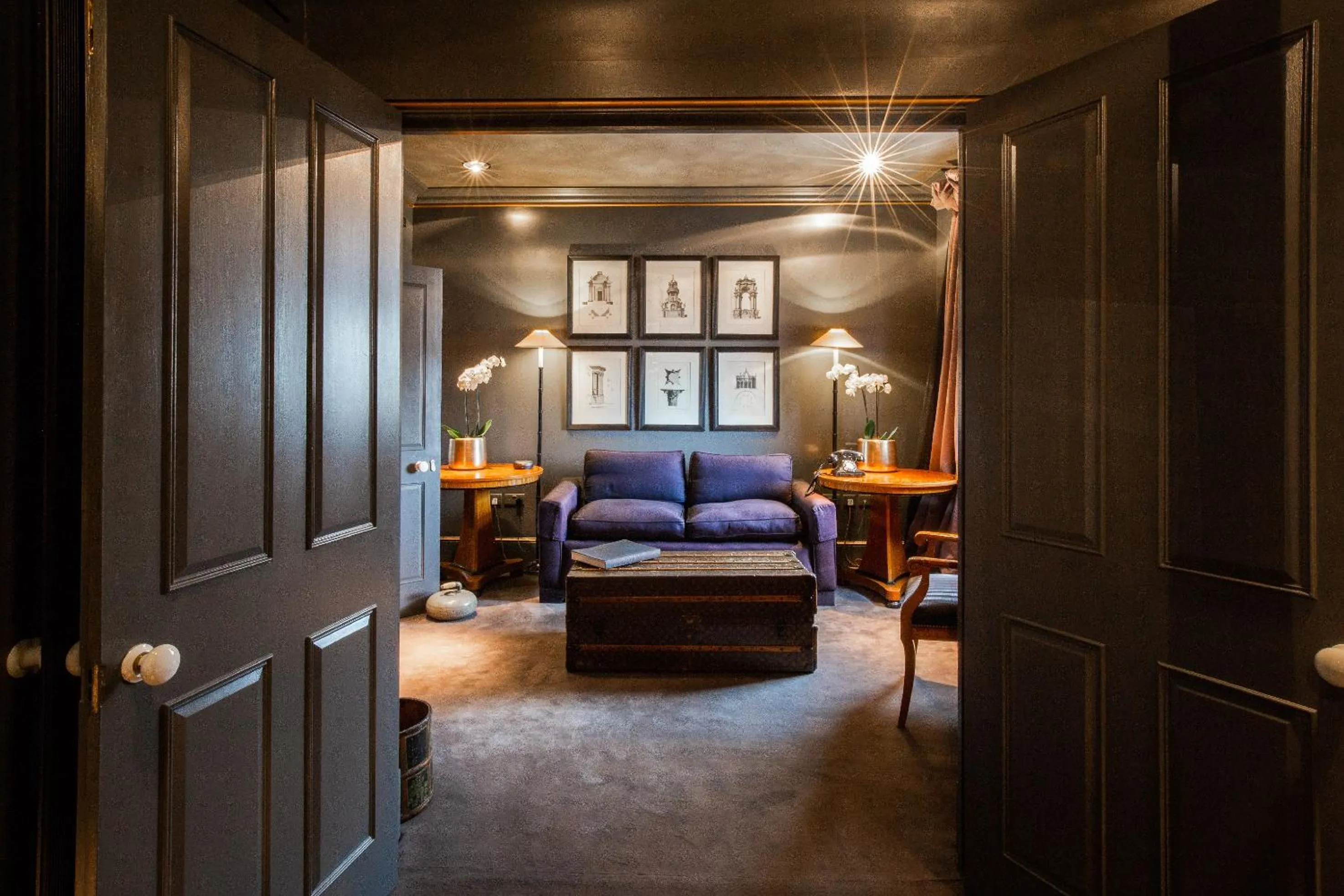 Living room, Seating Area in Blakes Hotel