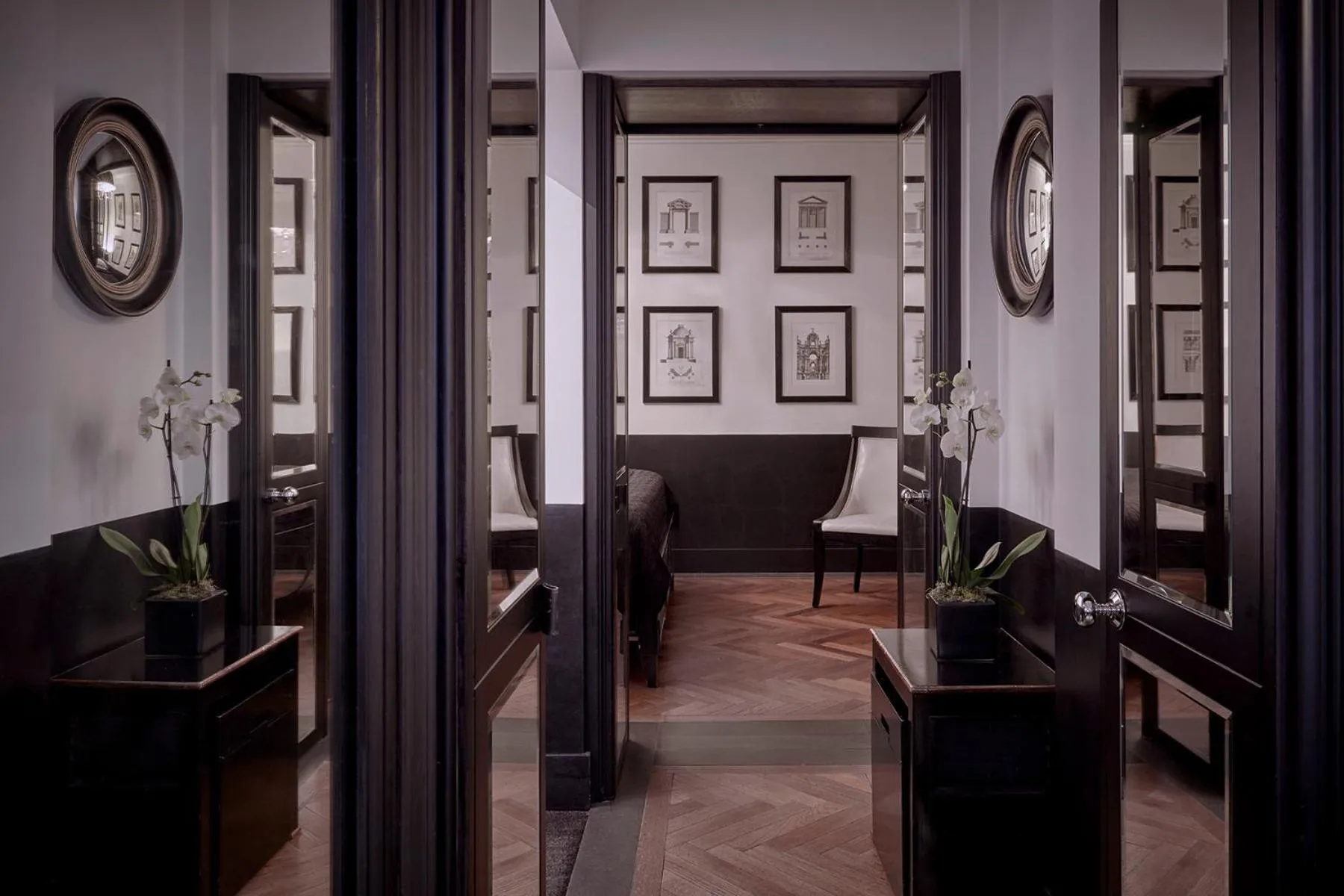 Living room in Blakes Hotel