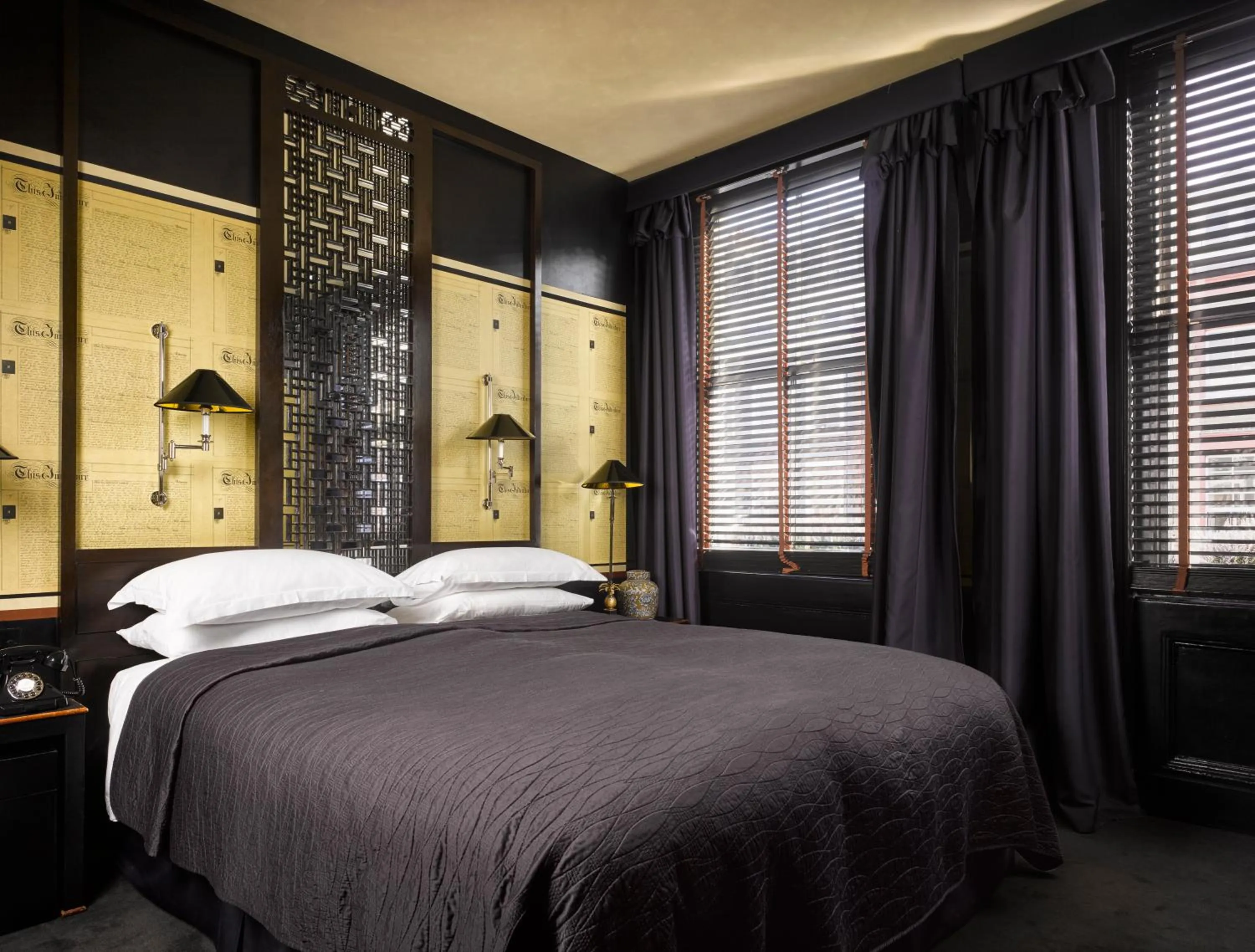 Bedroom in Blakes Hotel