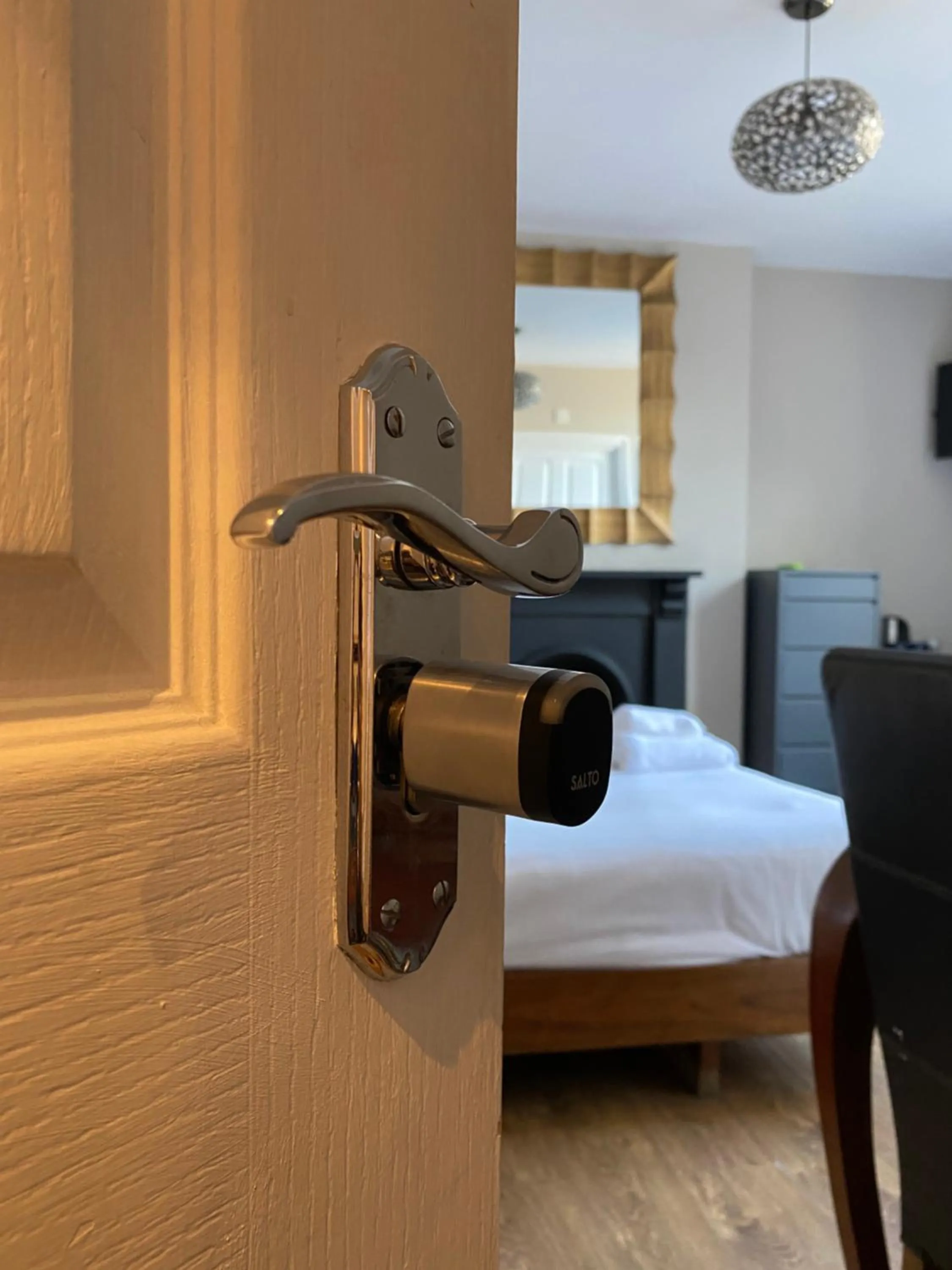 Property building, Bed in Number One Hundred Bed And Breakfast