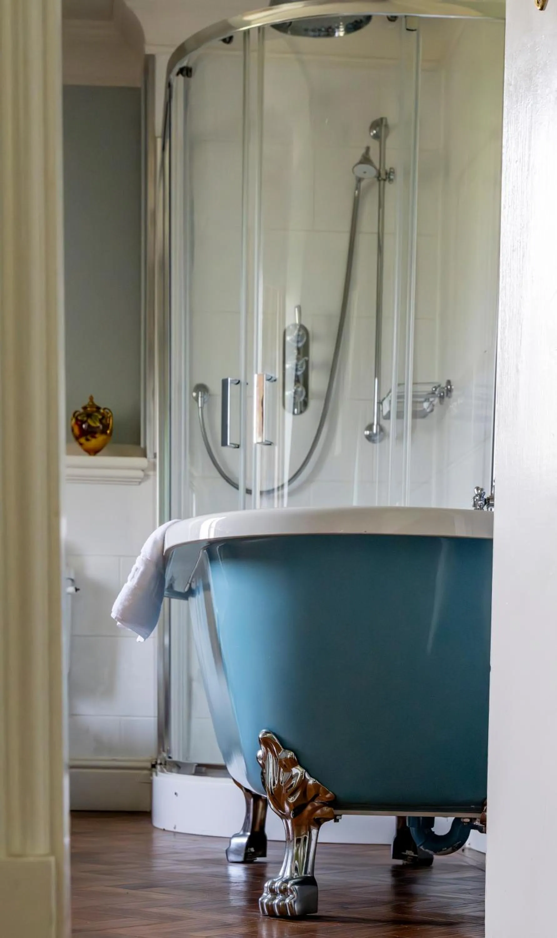 Bathroom in Llangoed Hall
