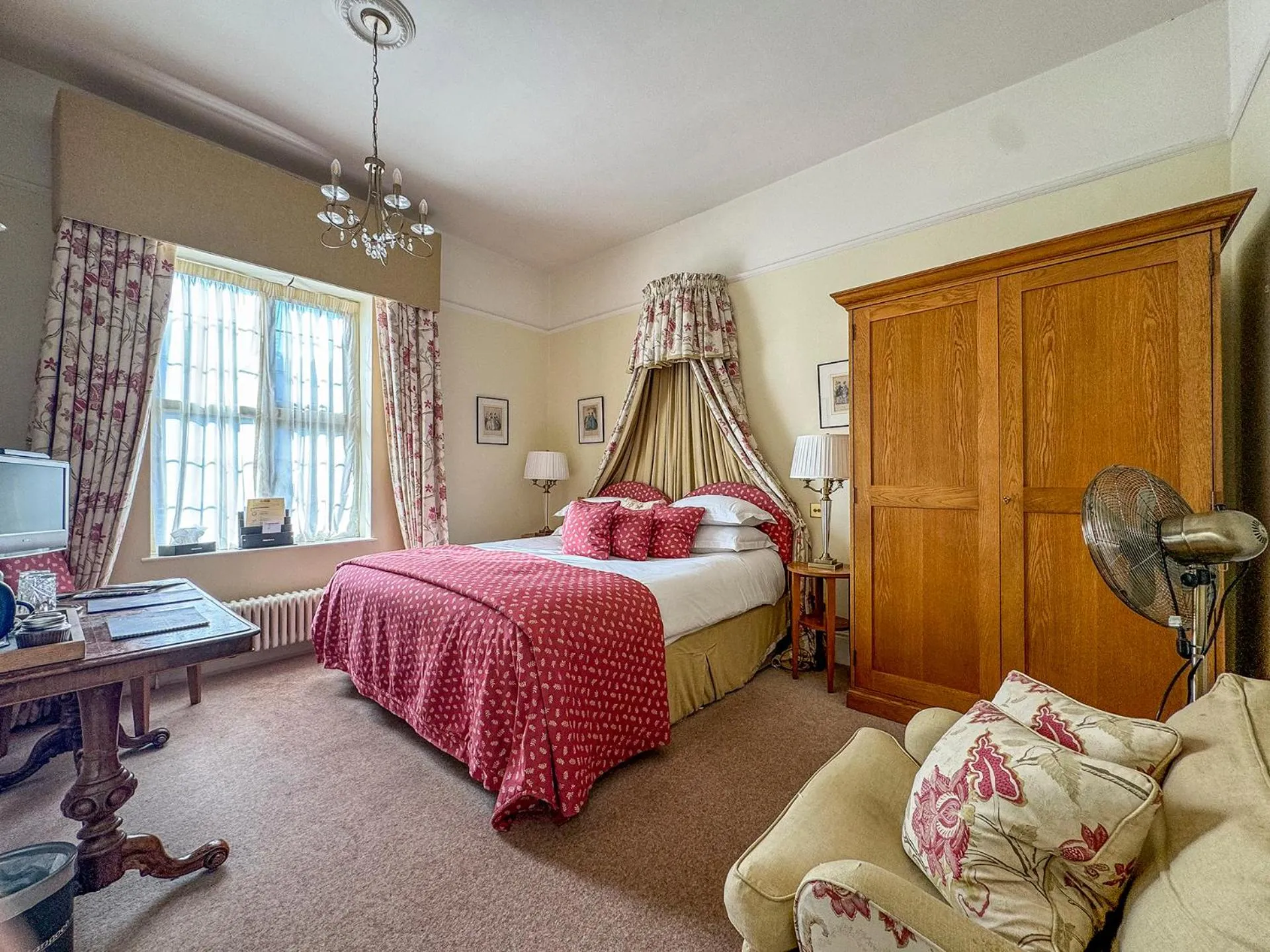 Bed in Llangoed Hall