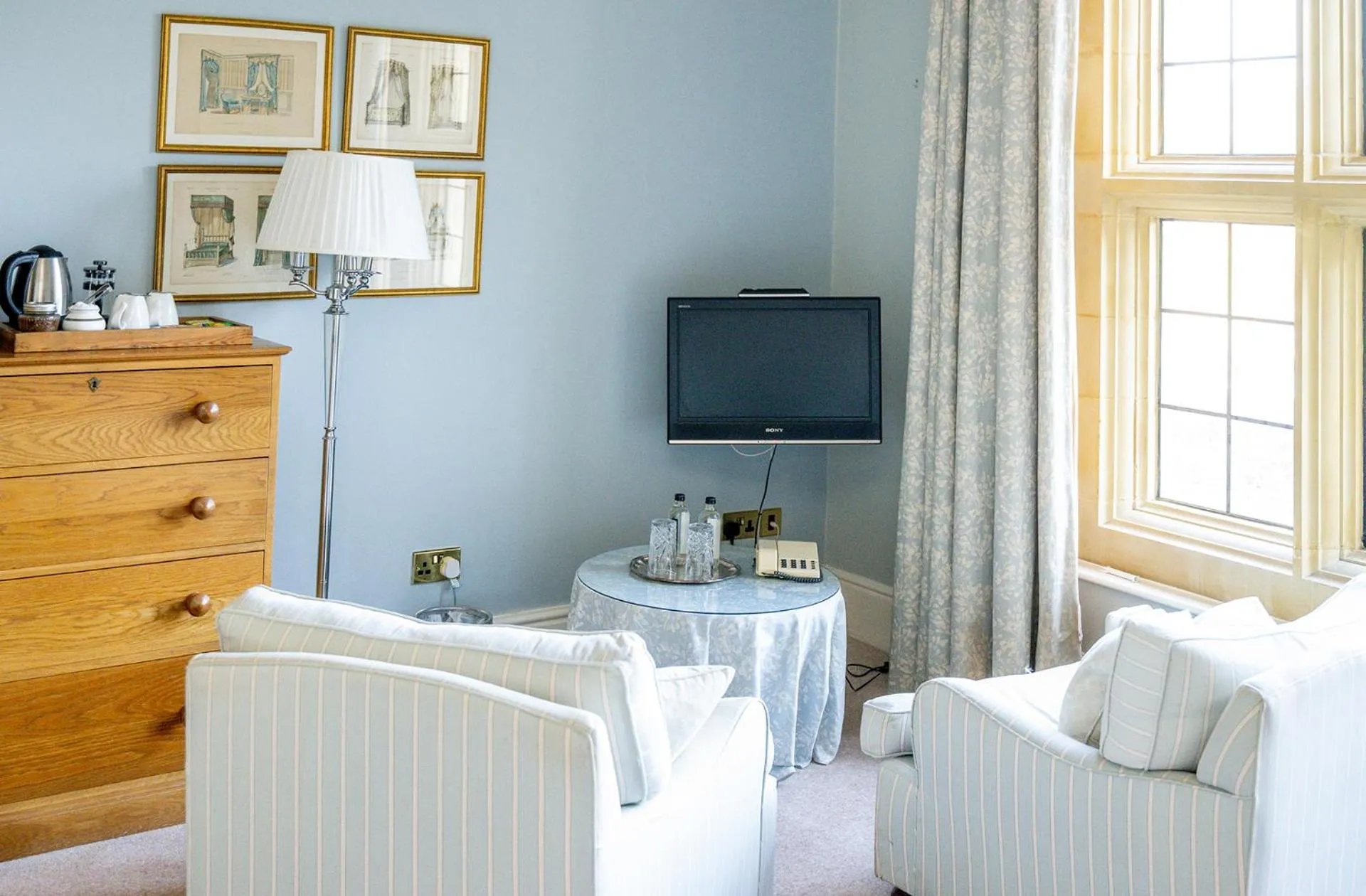 TV and multimedia in Llangoed Hall