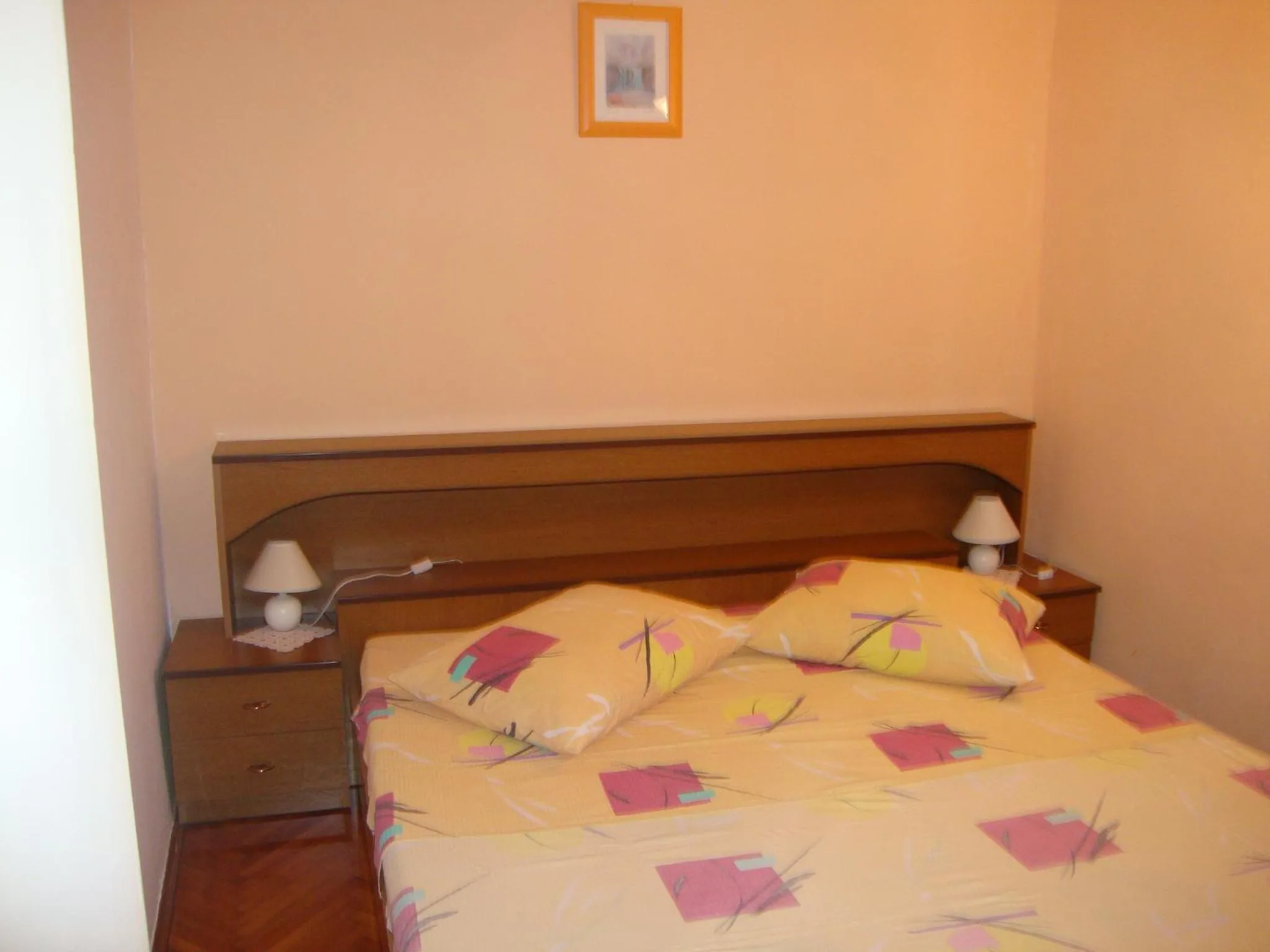 Bedroom, Bed in Apartments Hajo