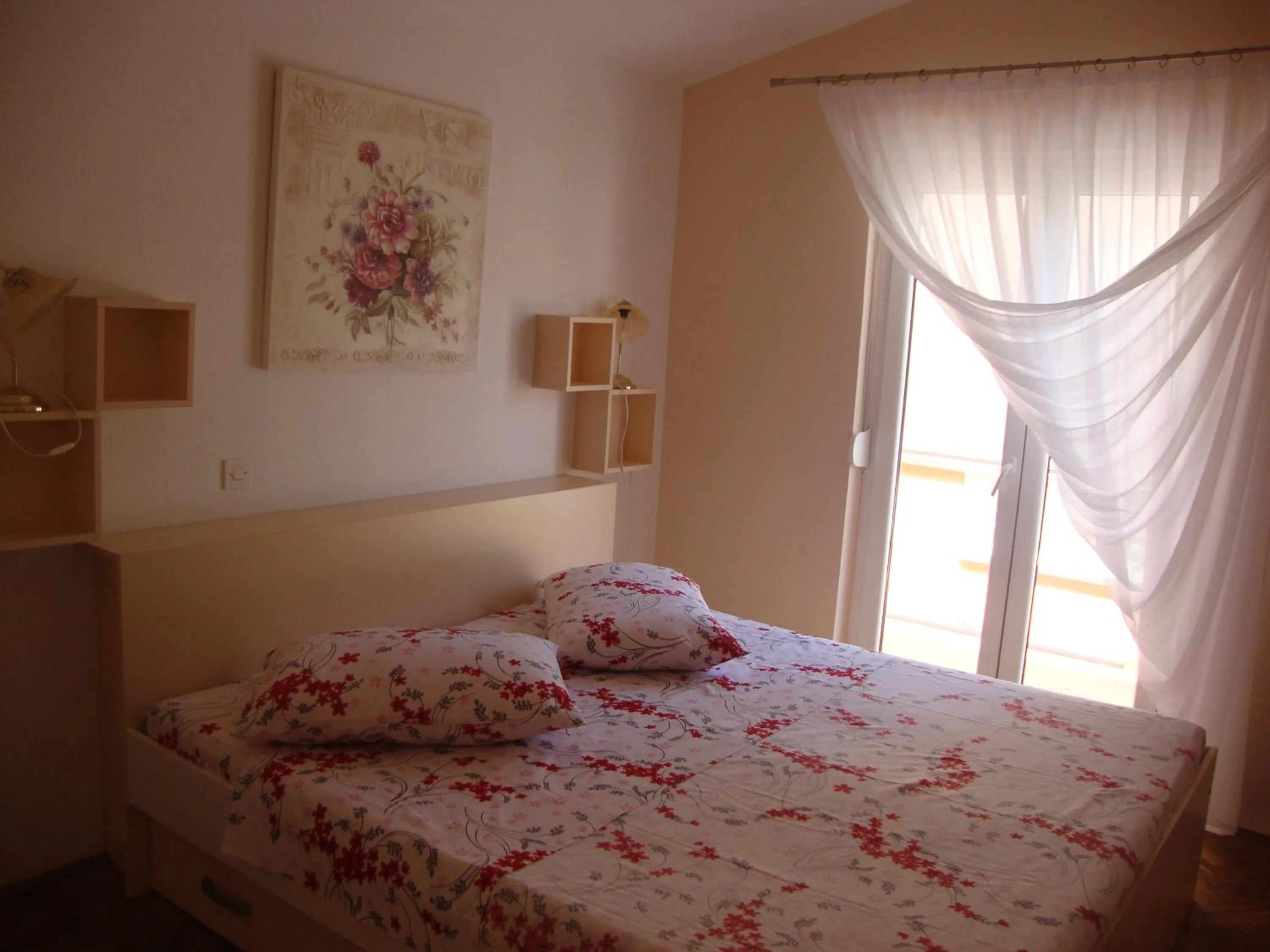 Bedroom, Bed in Apartments Hajo