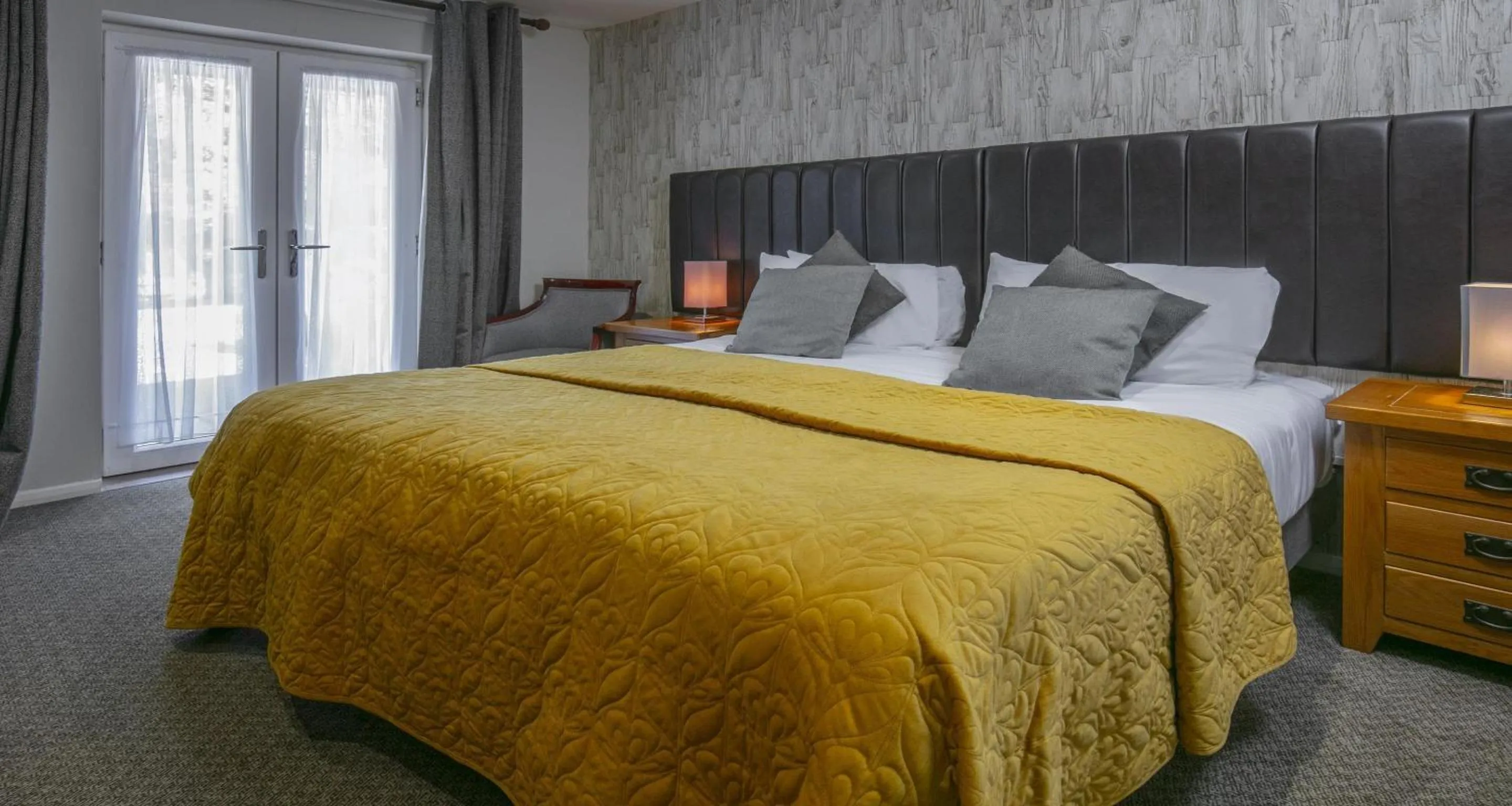 Bedroom, Bed in The Judds Folly Hotel, Sure Hotel Collection by Best Western