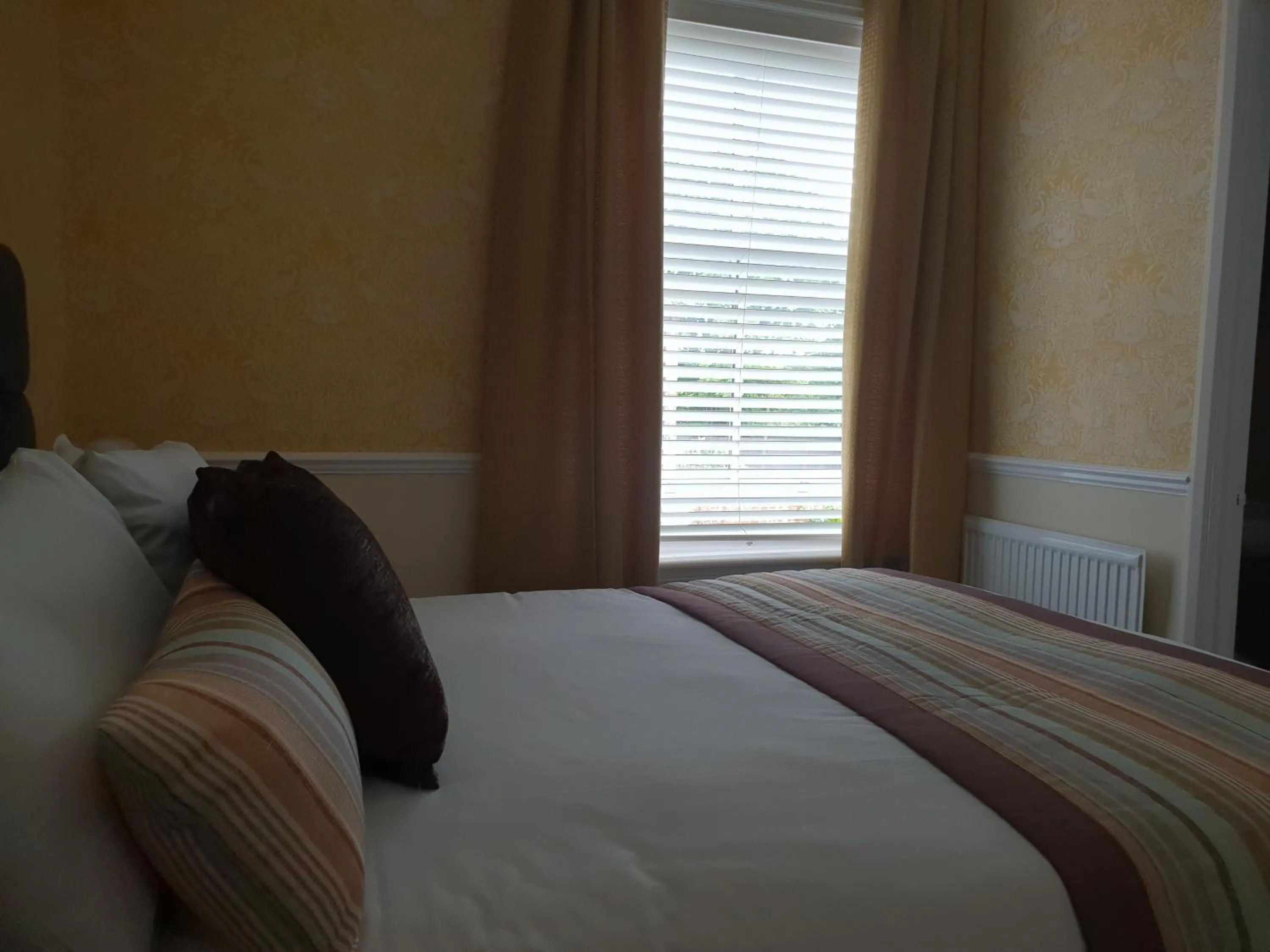 Bed in The Judds Folly Hotel, Sure Hotel Collection by Best Western