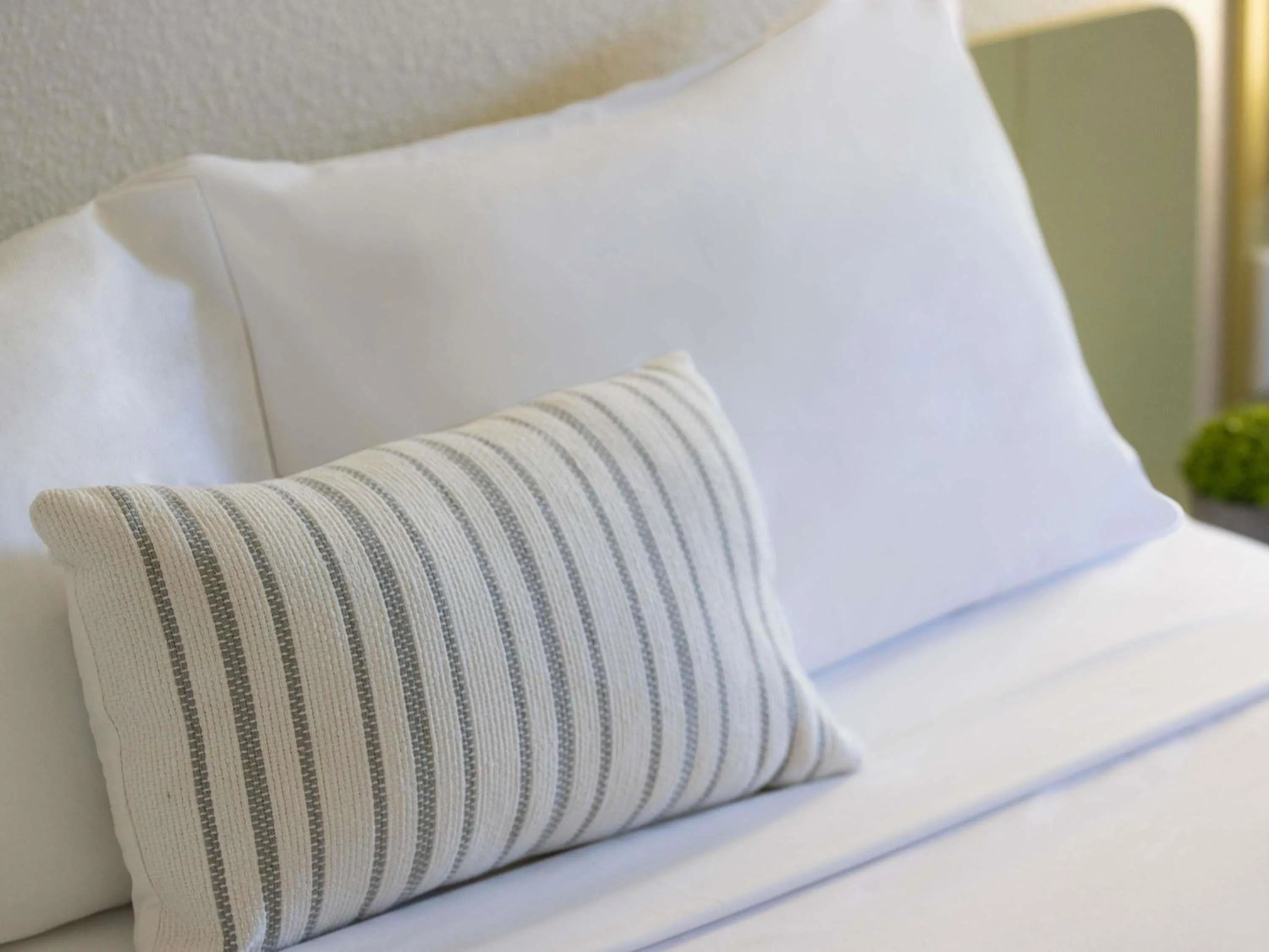 Bedroom, Bed in ibis Budget Wentworthville