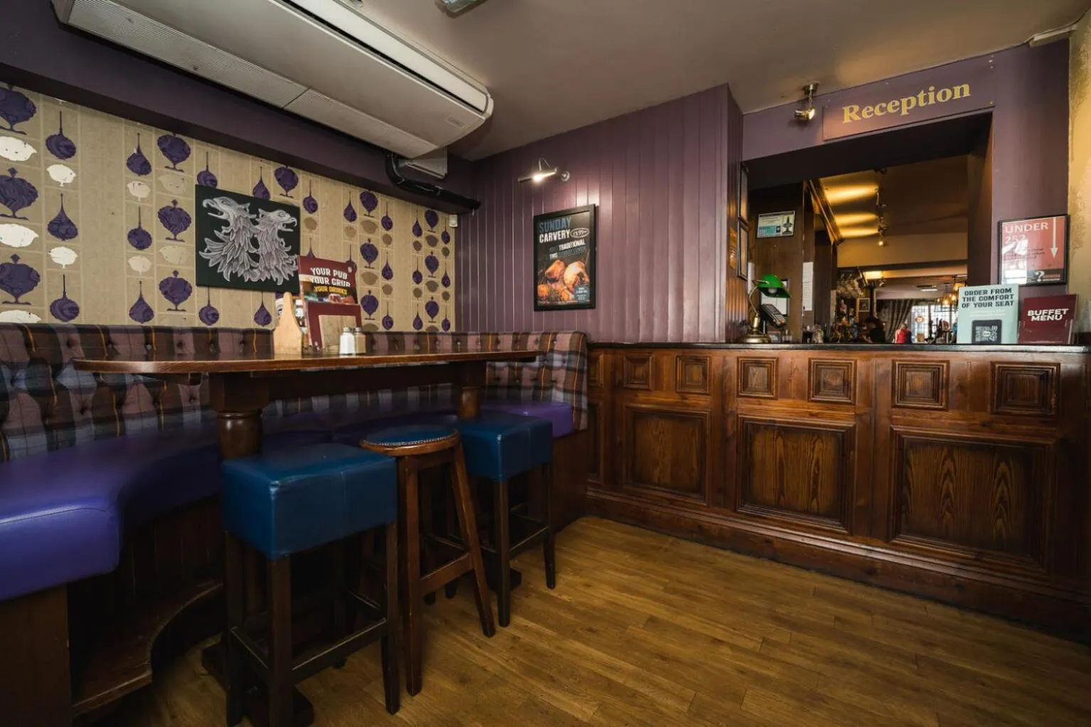 Lobby or reception in Ye Olde Griffin