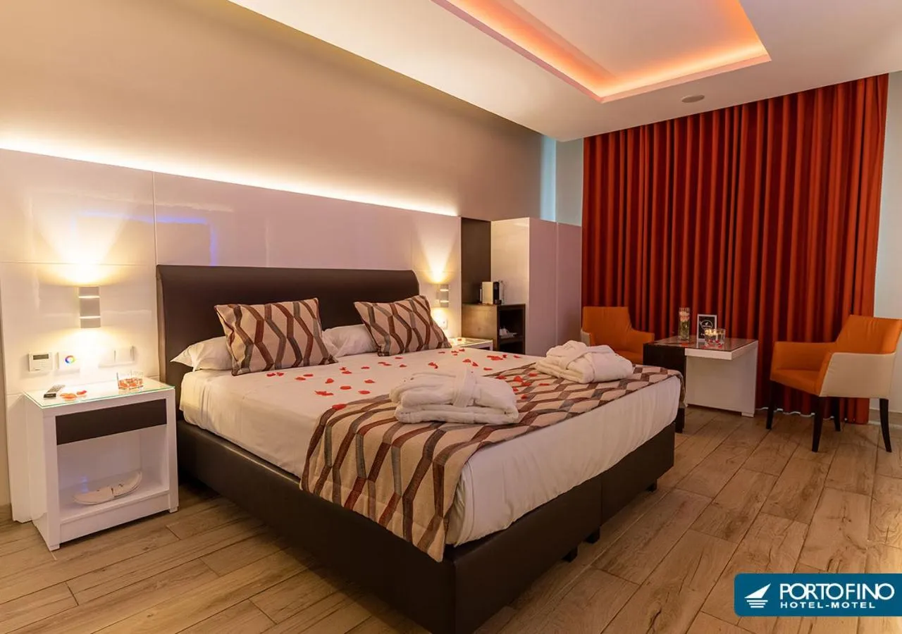 Bed in Motel Portofino