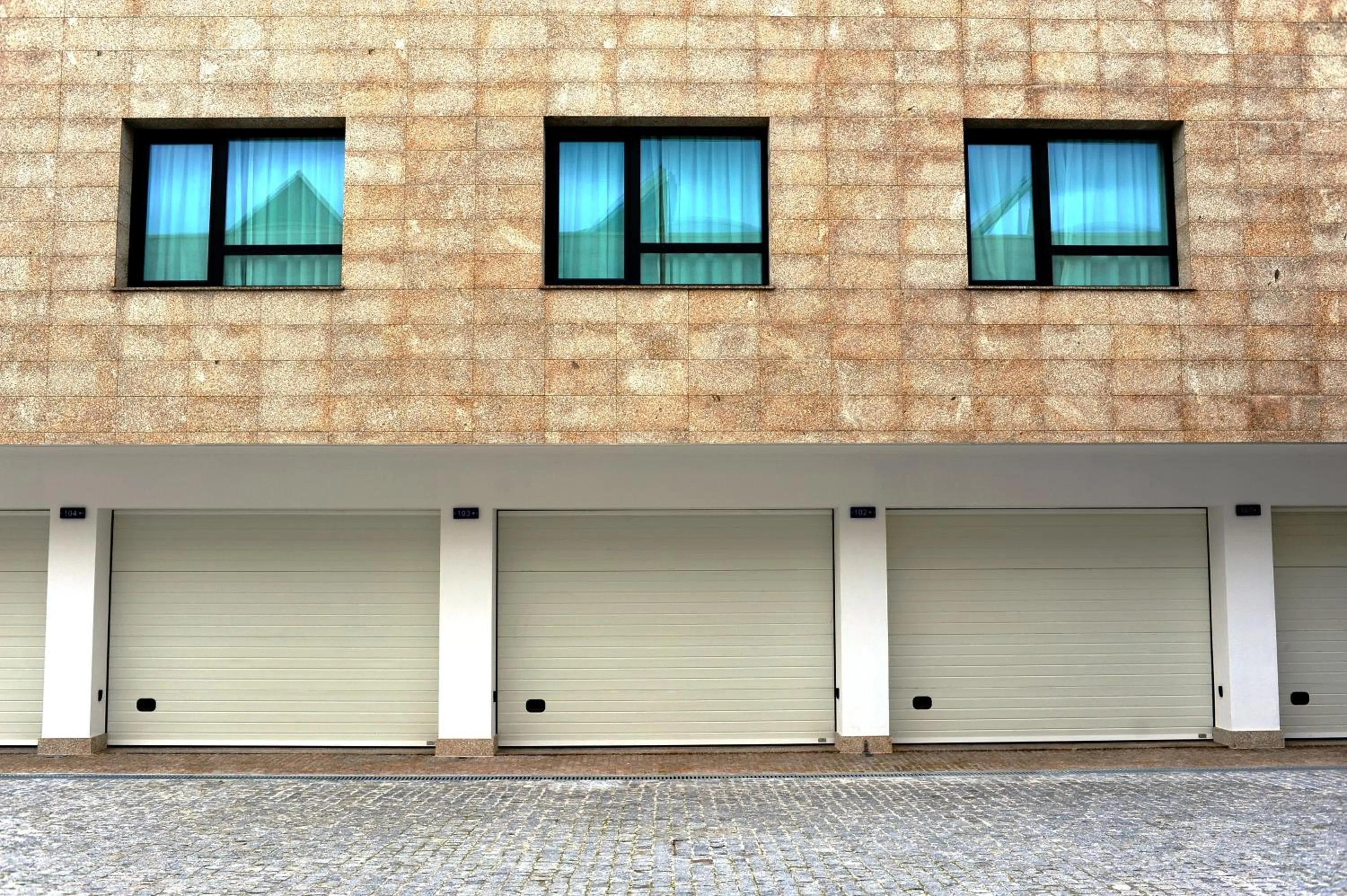 Property building in Motel Portofino