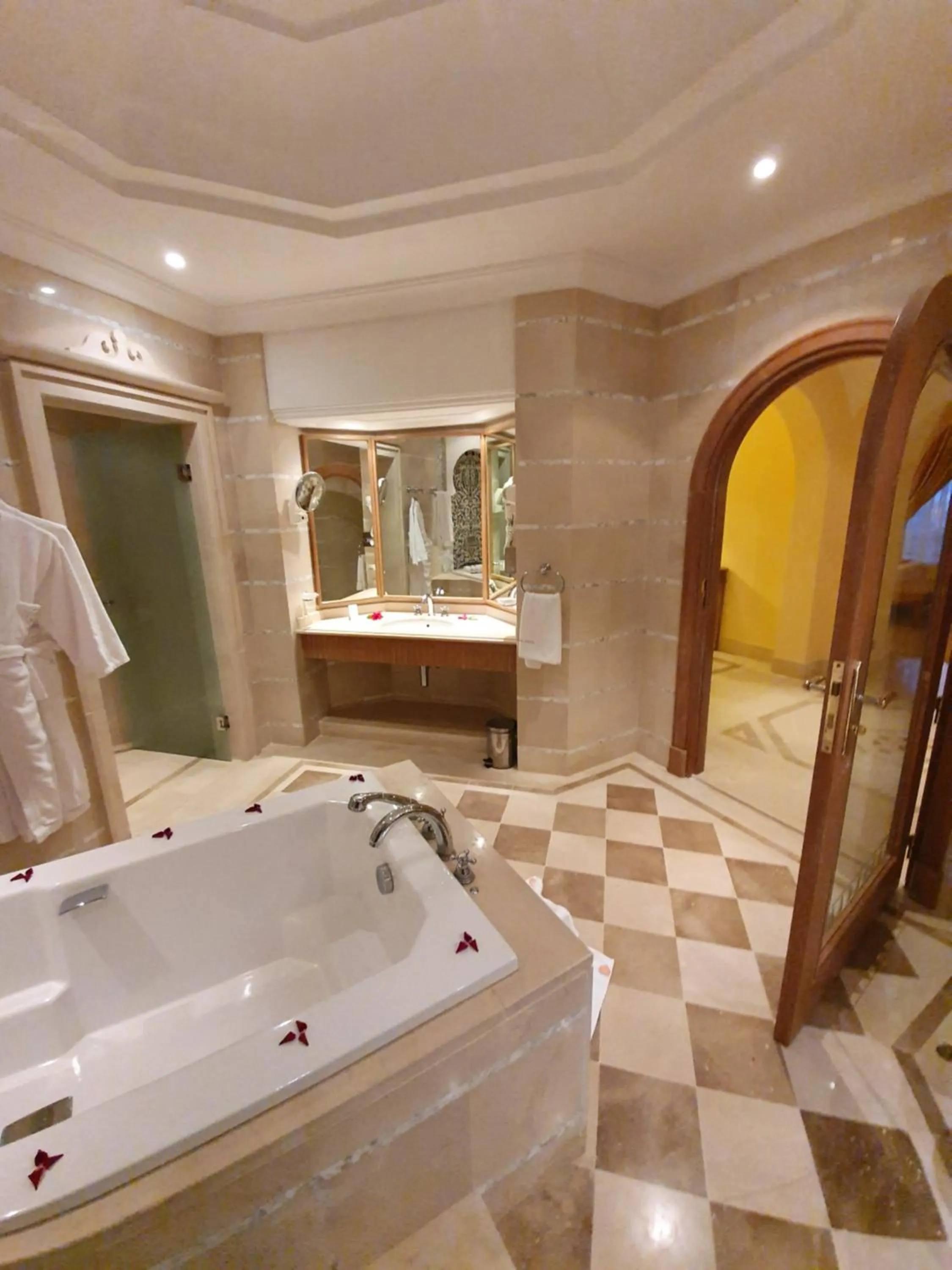 Bathroom in Hasdrubal Prestige Thalassa & Spa Djerba