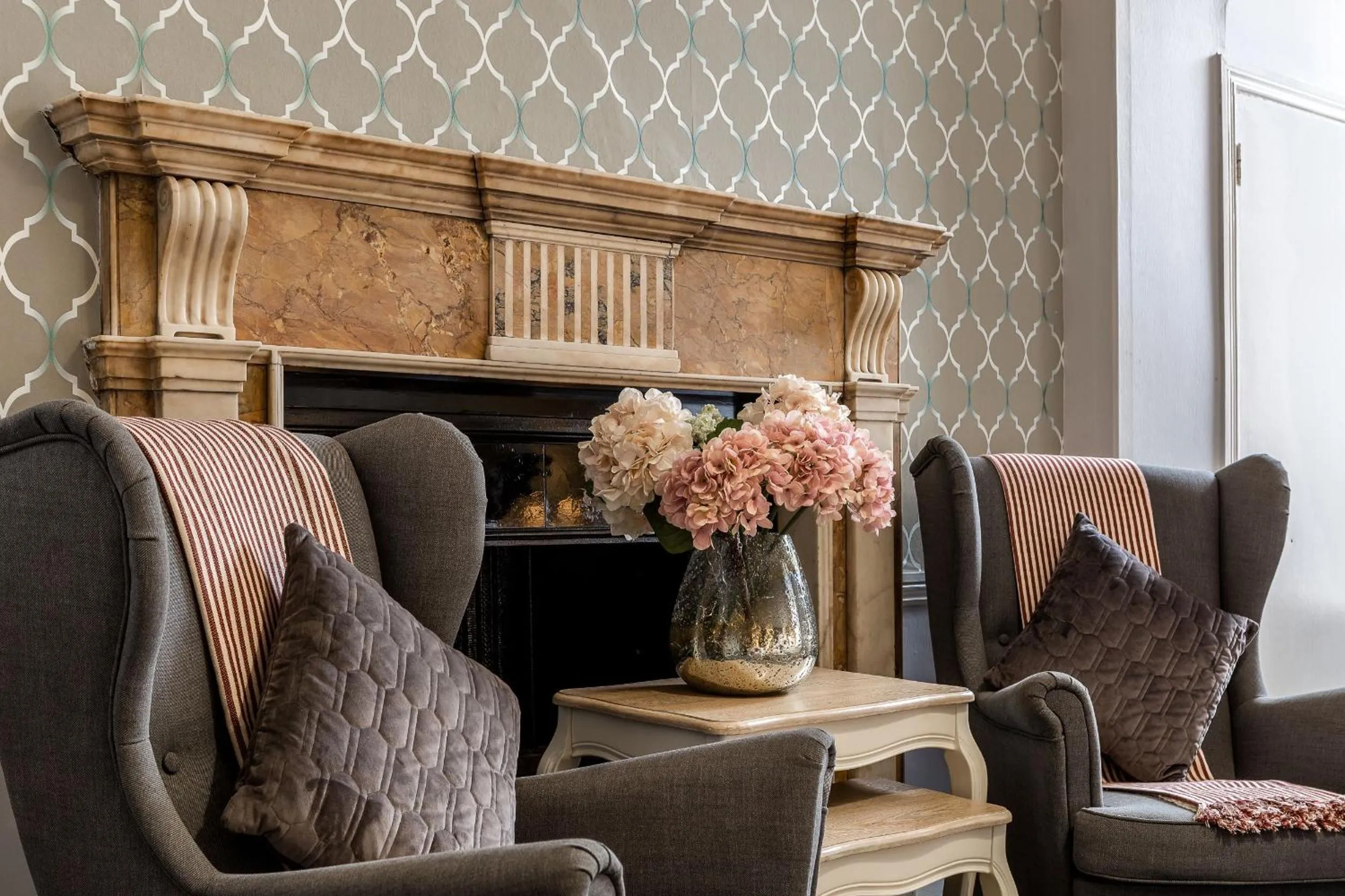 Seating area in Clifden House by Nina