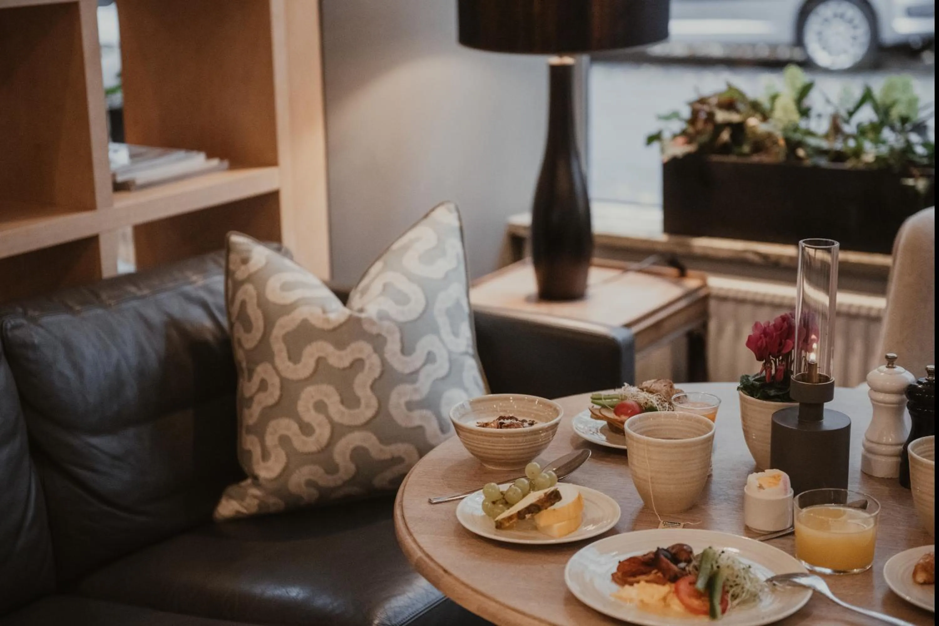 Buffet breakfast in Home Hotel Wellington