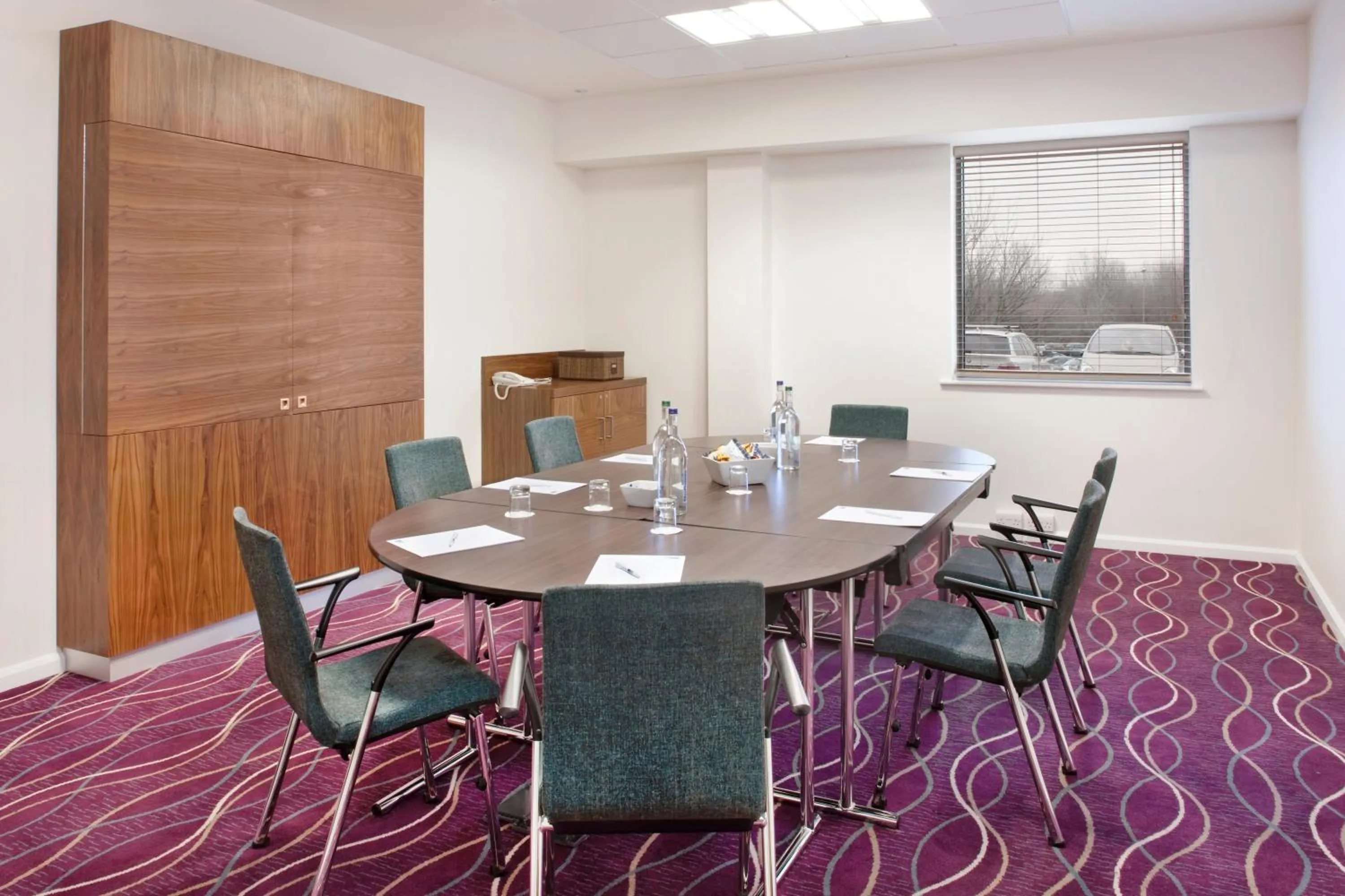 Meeting/conference room in Holiday Inn Express Tamworth by IHG