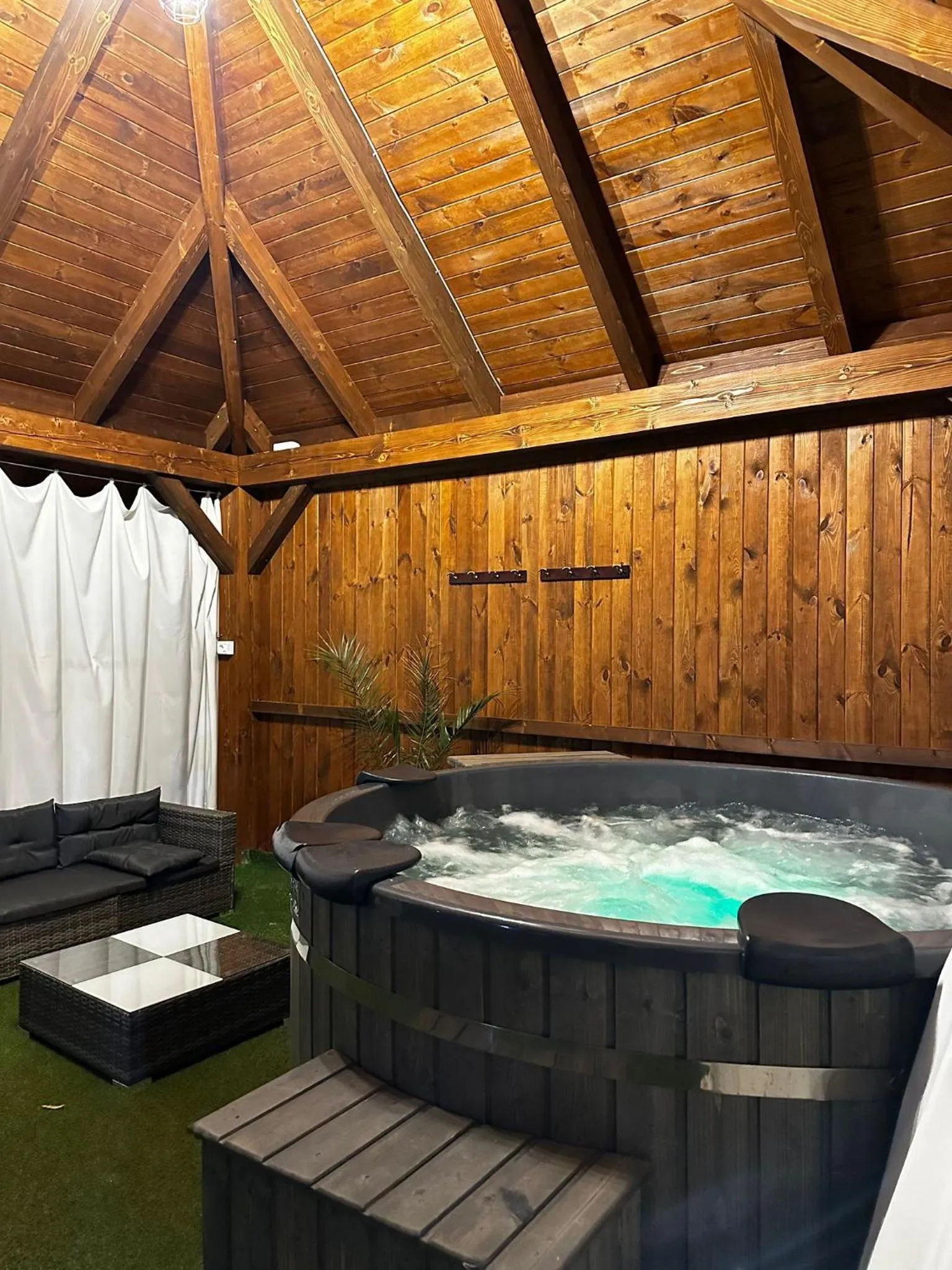 Superior King Room in Pension Elegance