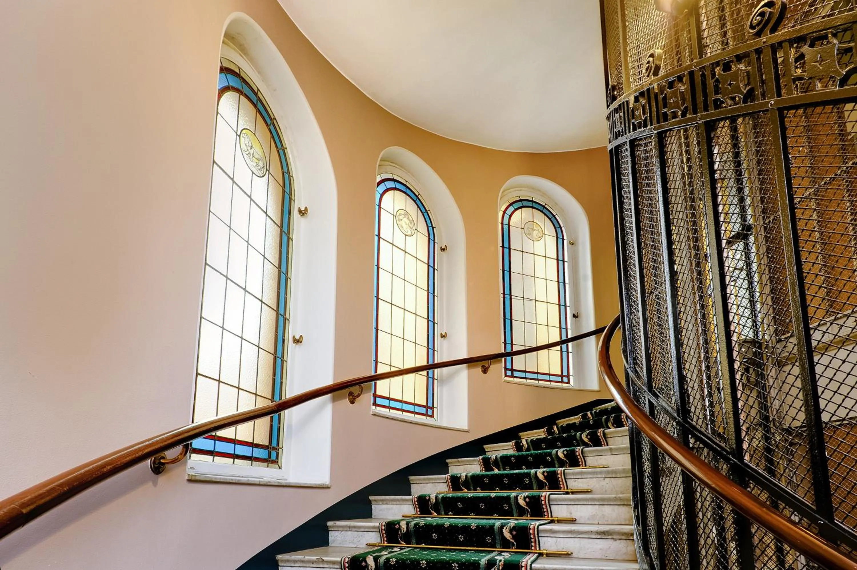 Lobby or reception in Crystal Plaza Hotel