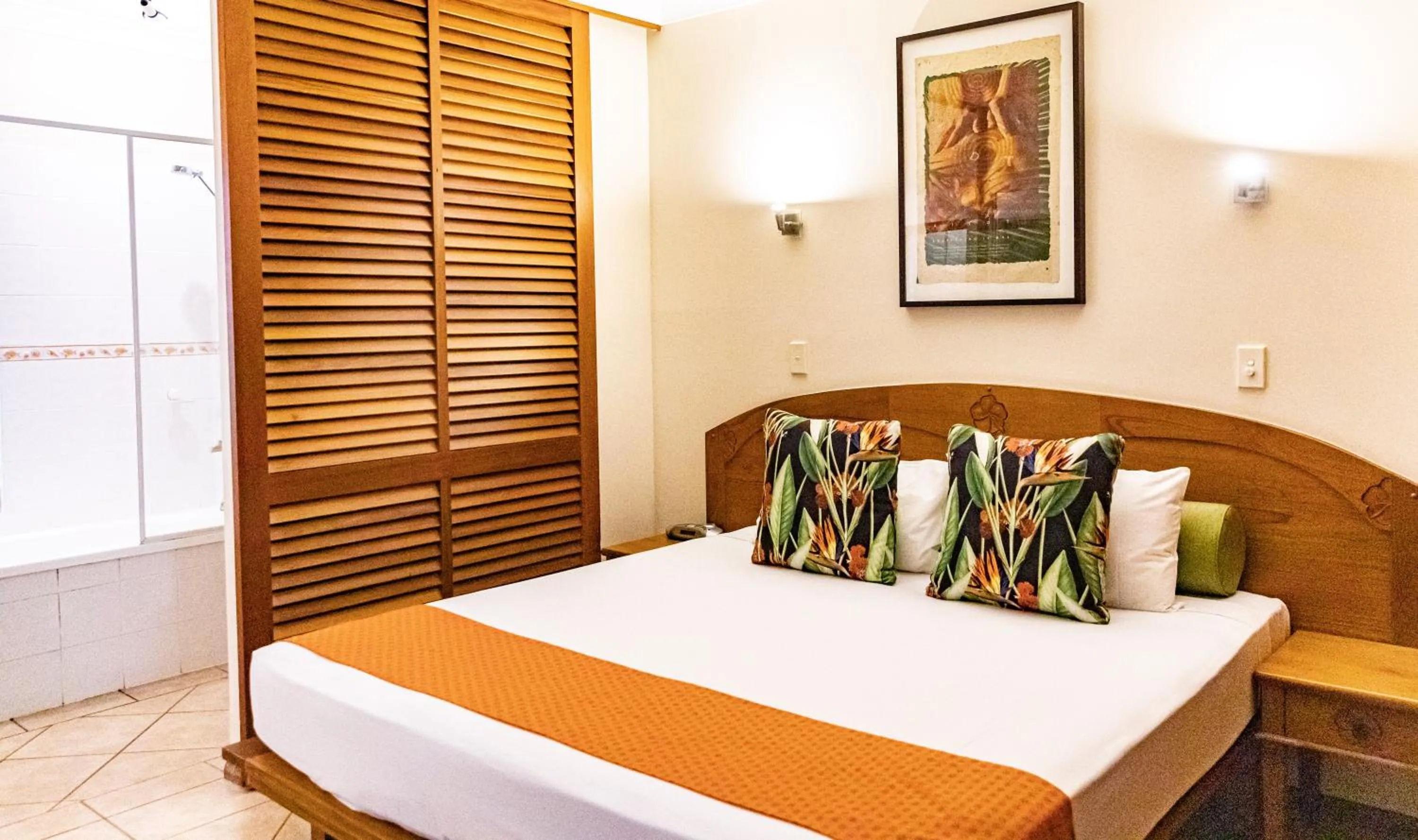 Bed in Hibiscus Resort & Spa - Official Onsite Reception & Check In
