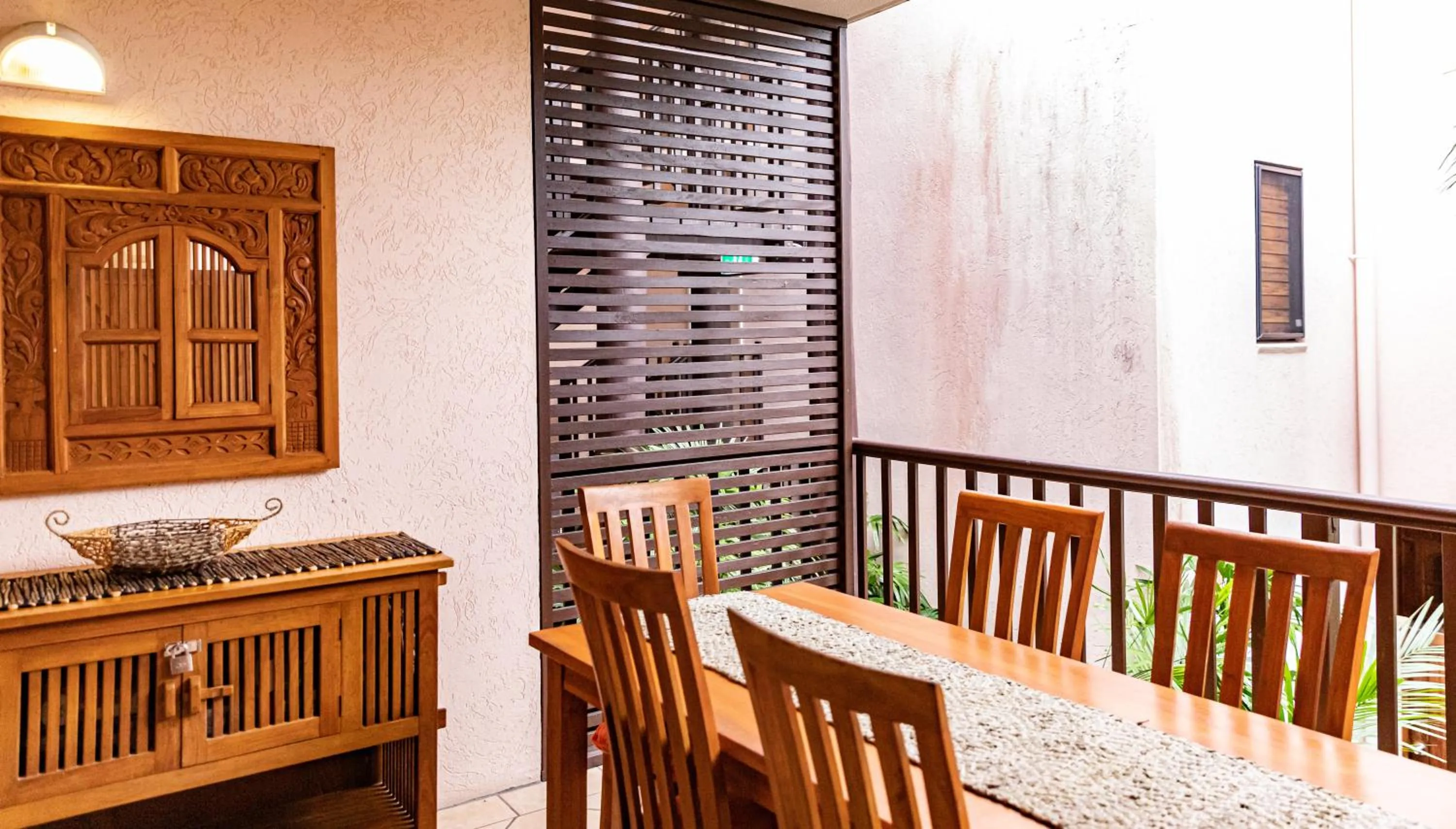 Living room in Hibiscus Resort & Spa - Official Onsite Reception & Check In