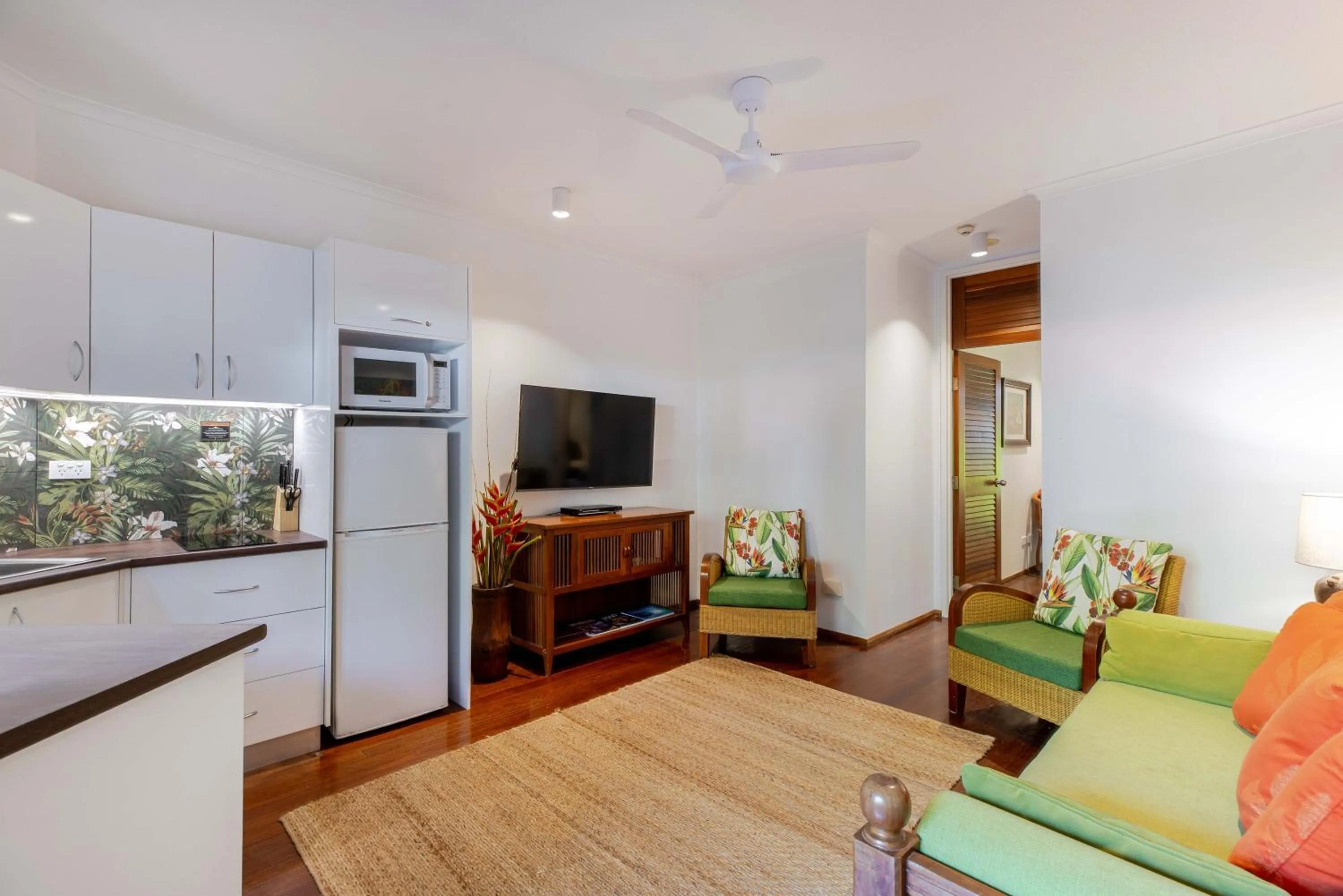 Living room in Hibiscus Resort & Spa - Official Onsite Reception & Check In