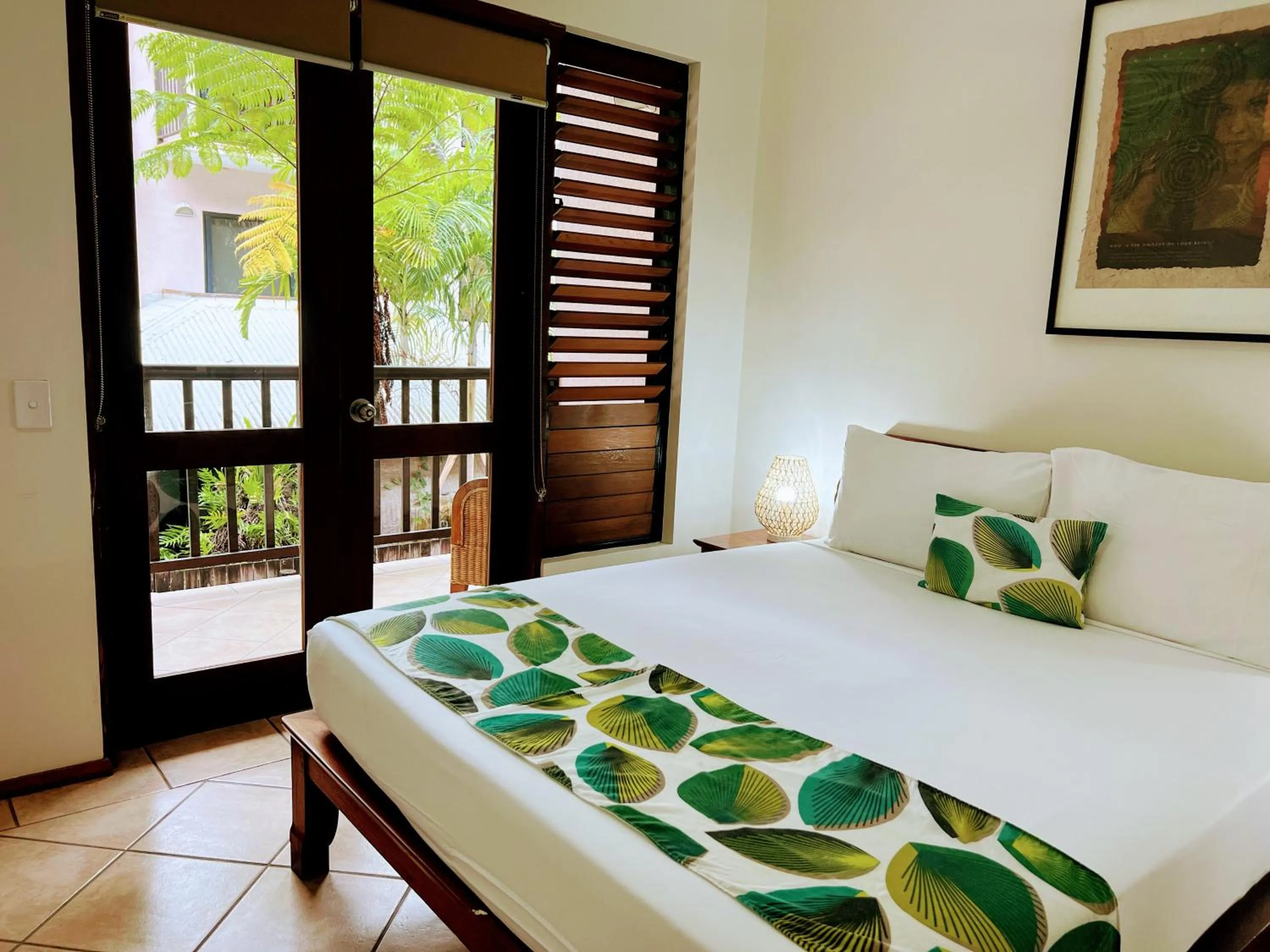 Bedroom, Bed in Hibiscus Resort & Spa - Official Onsite Reception & Check In