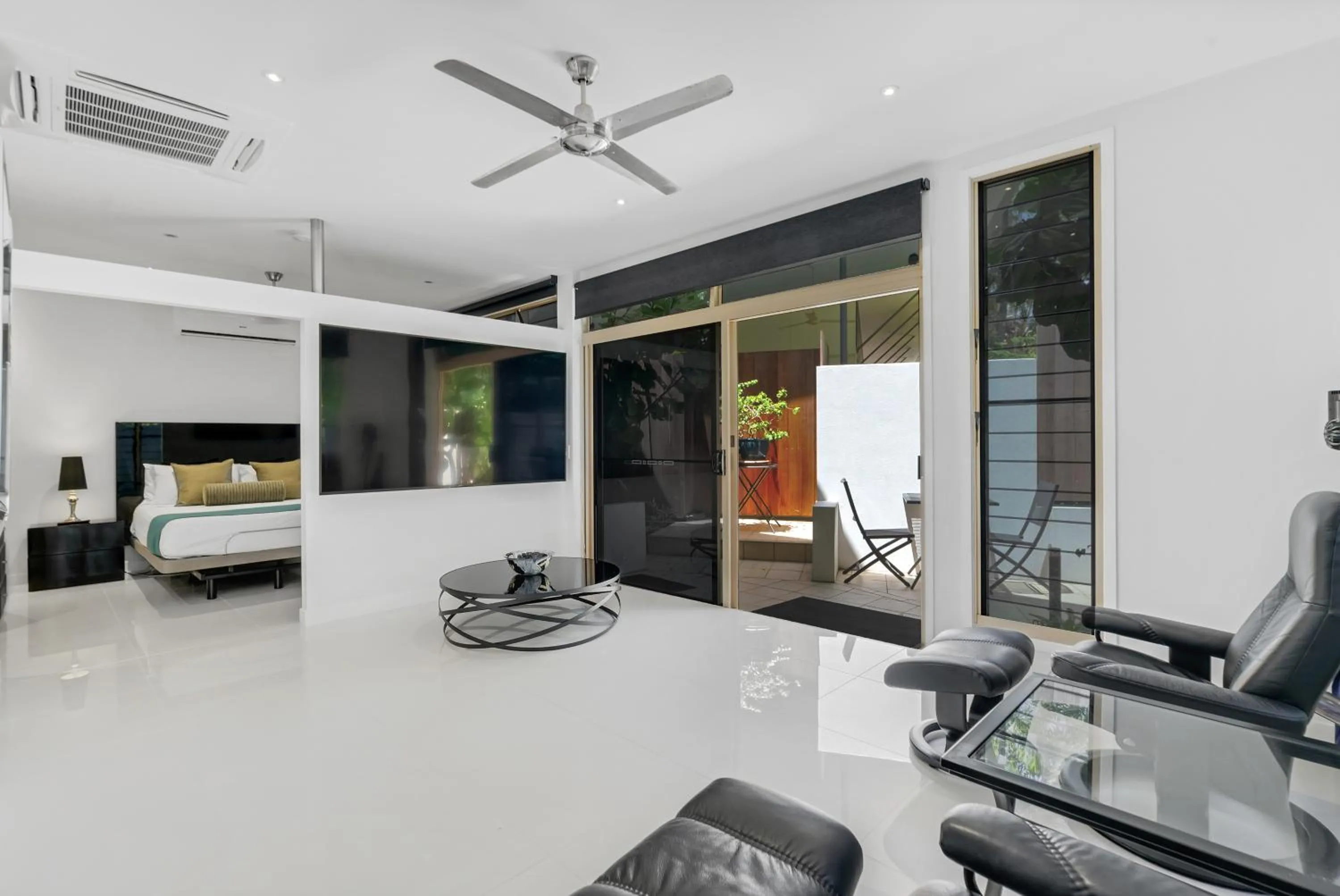 TV and multimedia in Sanctuary Palm Cove