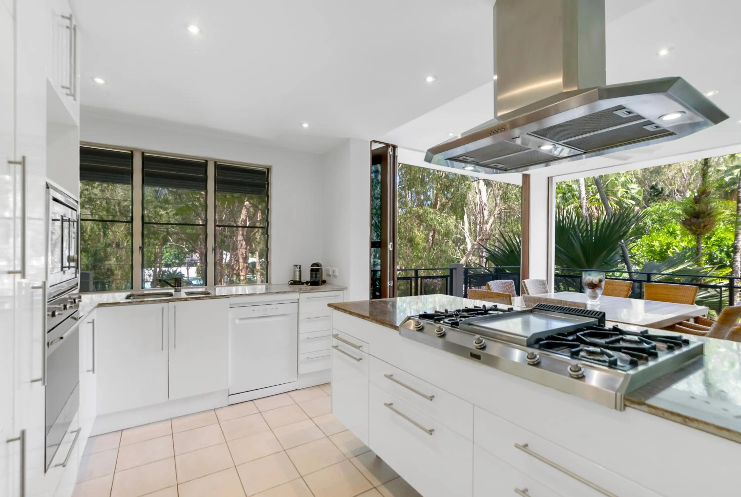 Kitchen or kitchenette in Sanctuary Palm Cove
