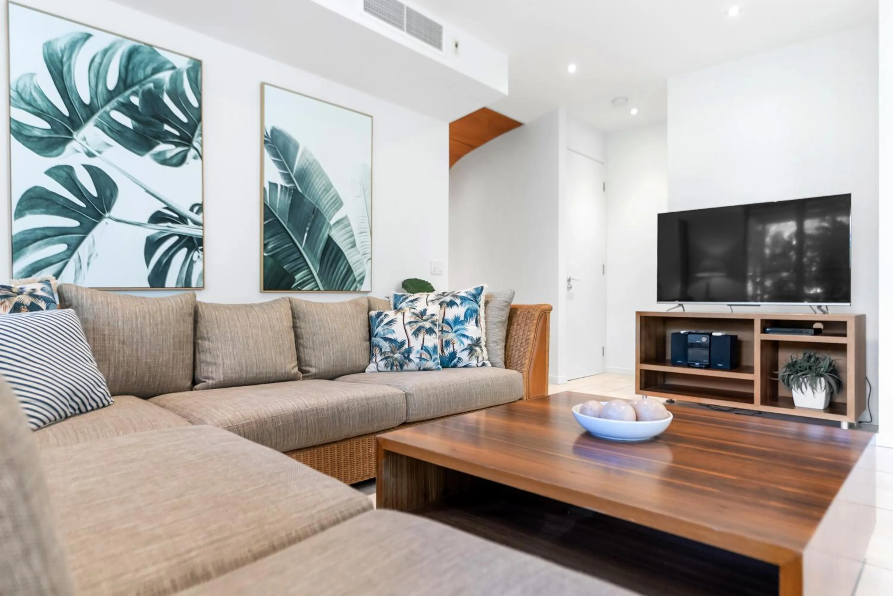 TV and multimedia in Sanctuary Palm Cove