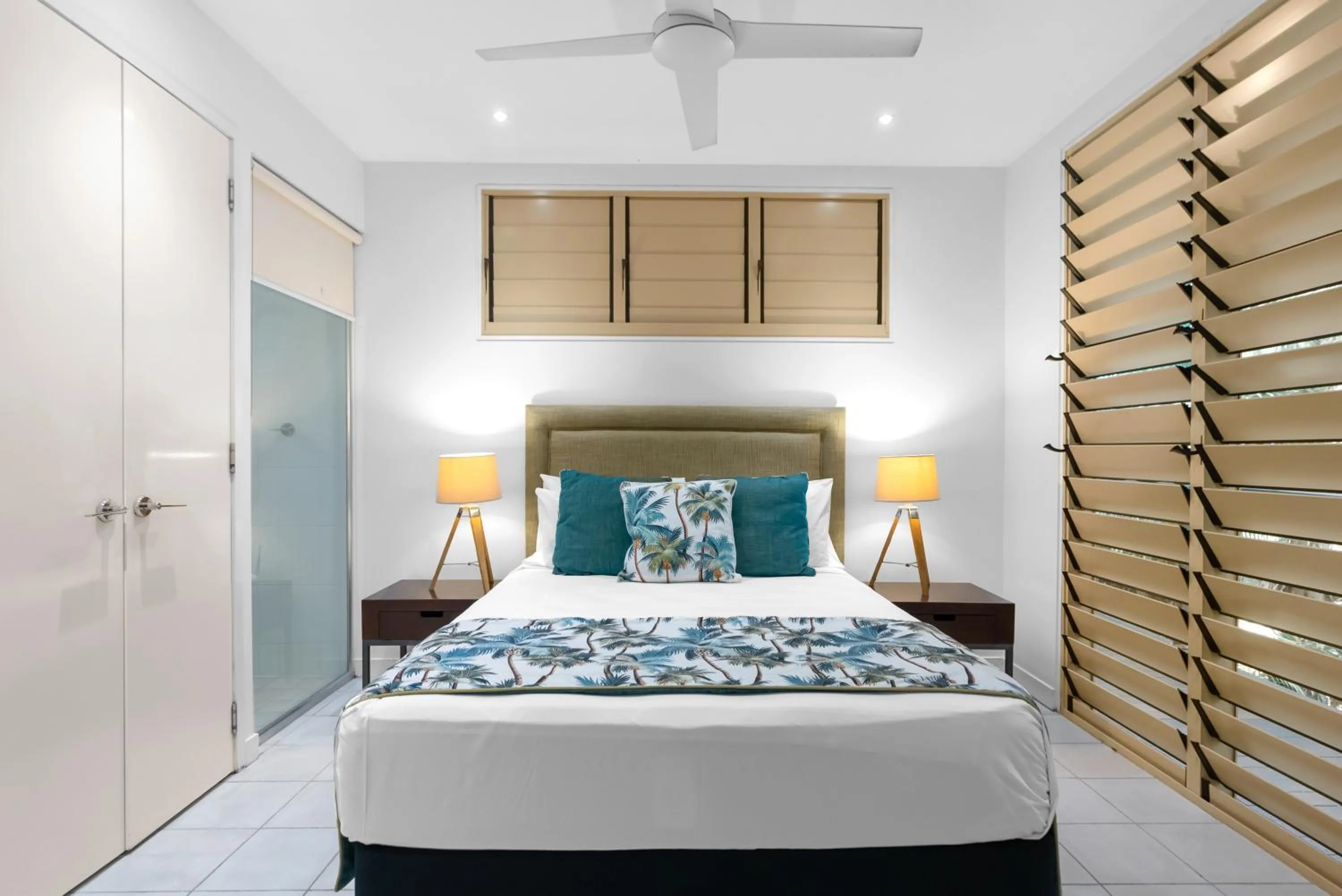 Bed in Sanctuary Palm Cove