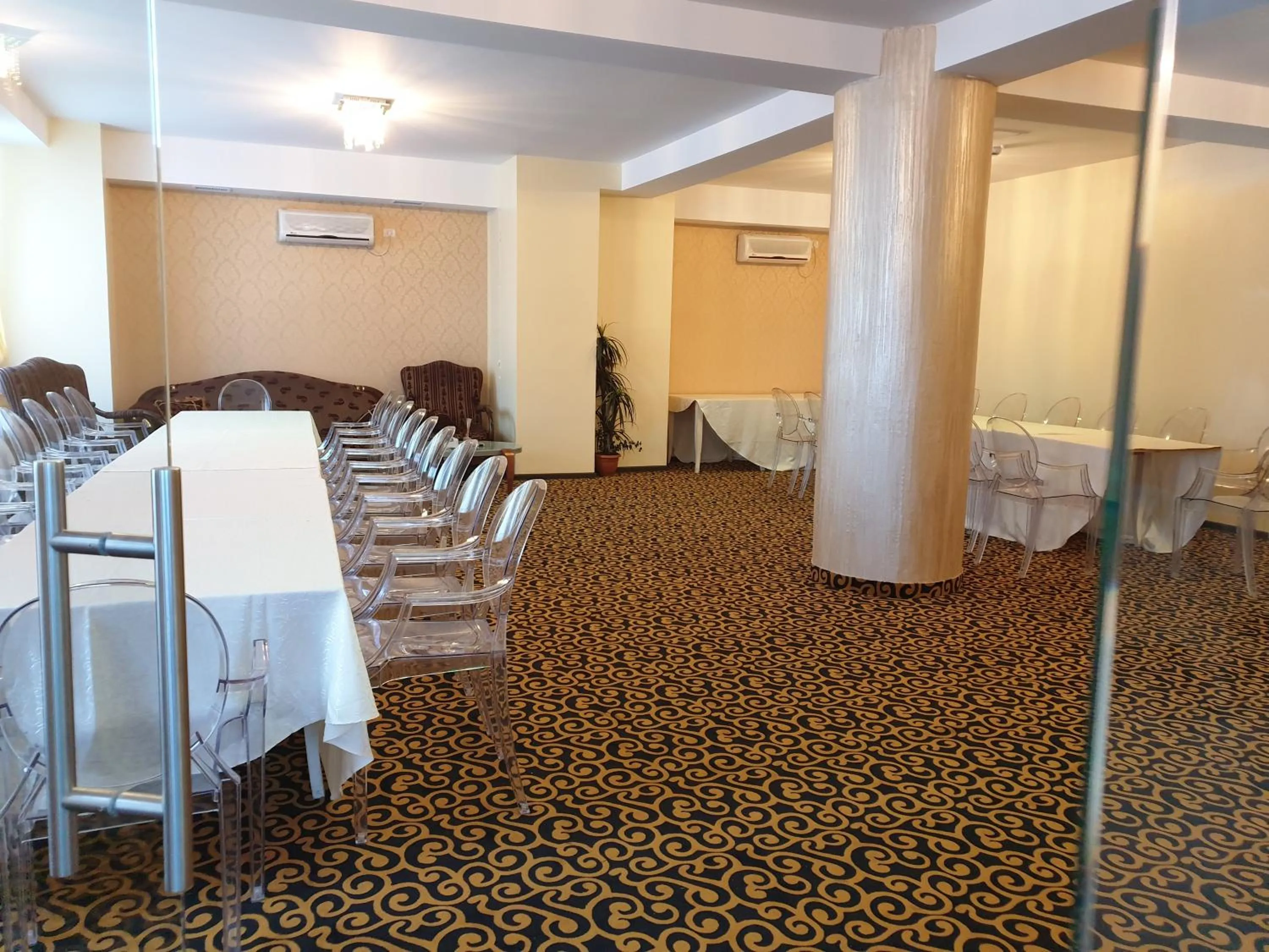 Business facilities in Hotel Magic - City Center