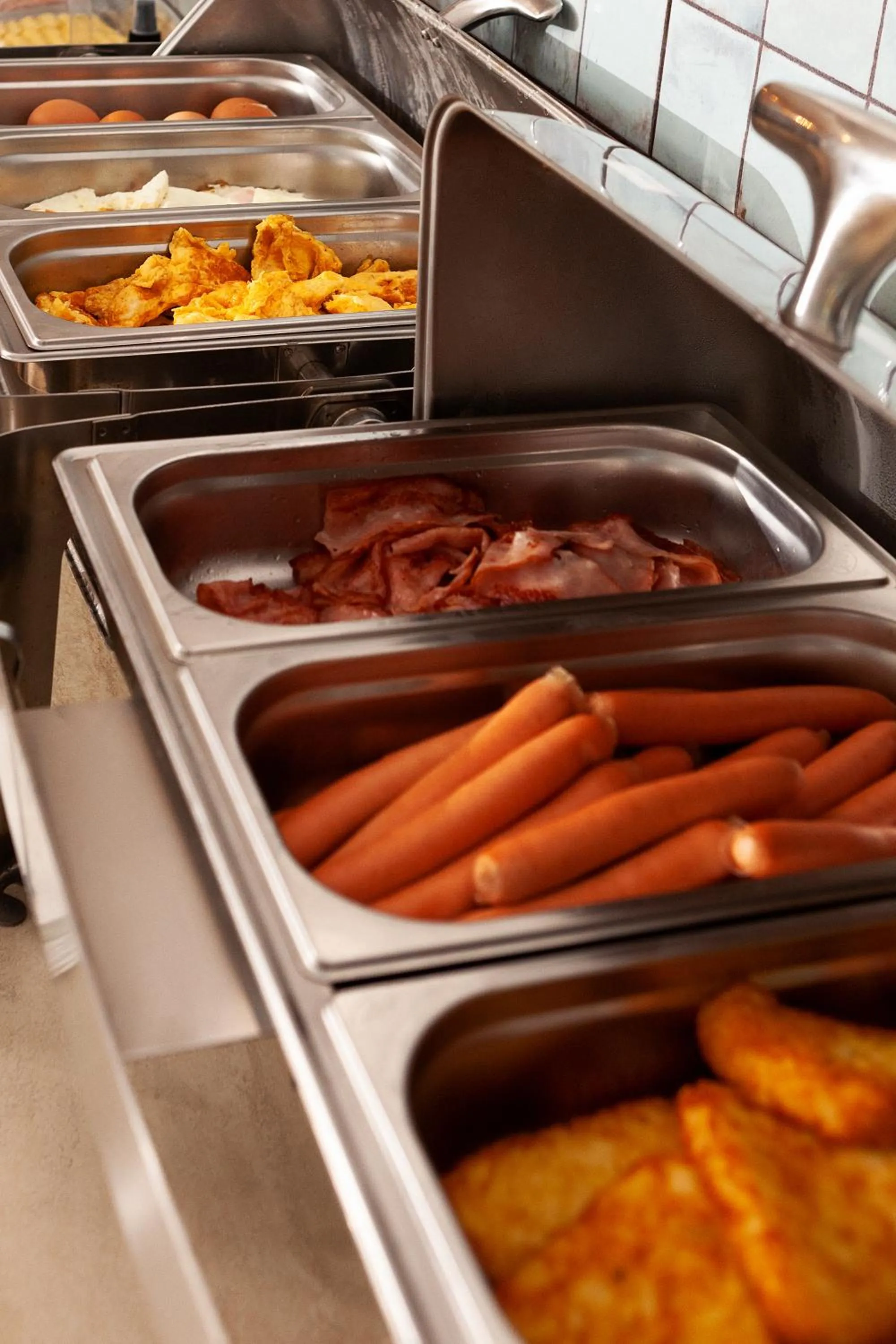 Breakfast in Hotel Victoria