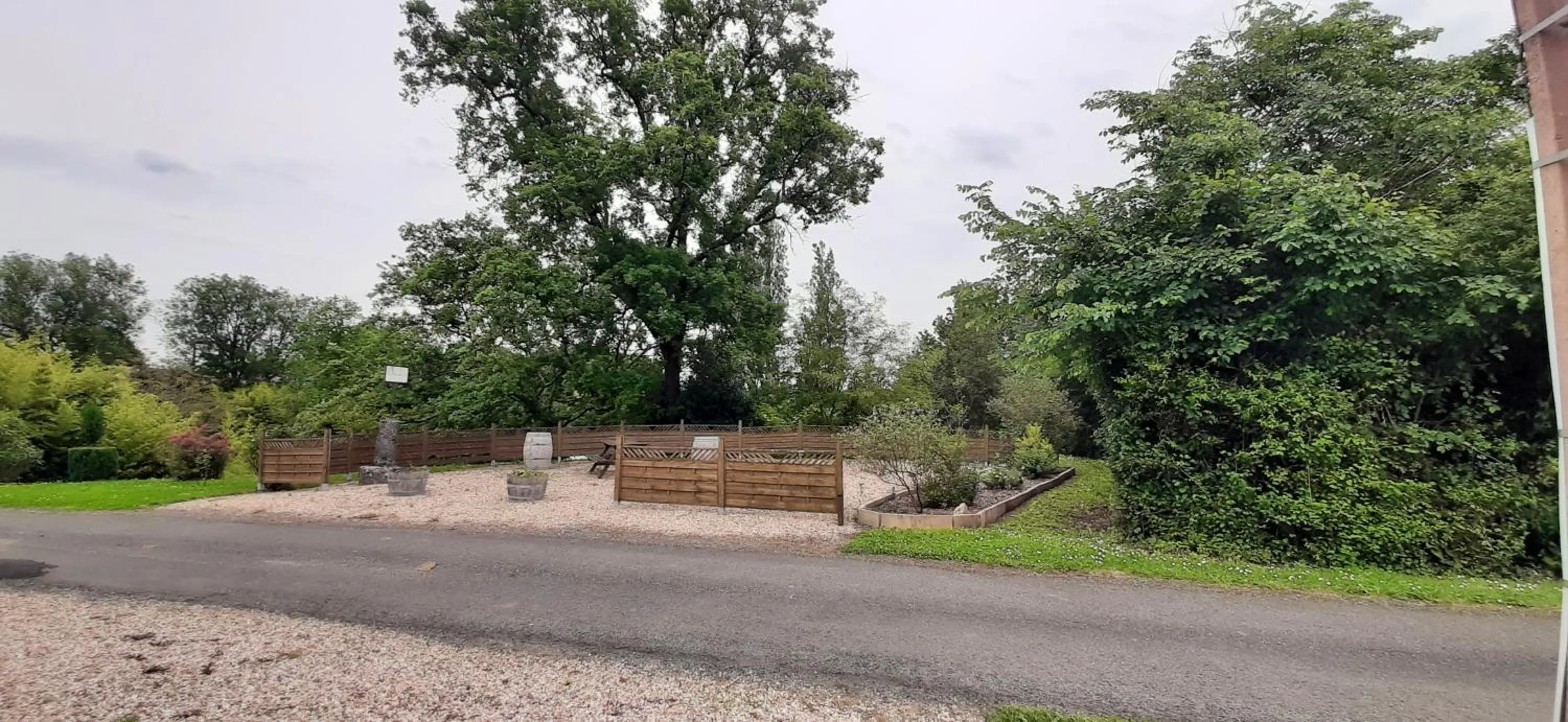 Garden in La Mirabelle