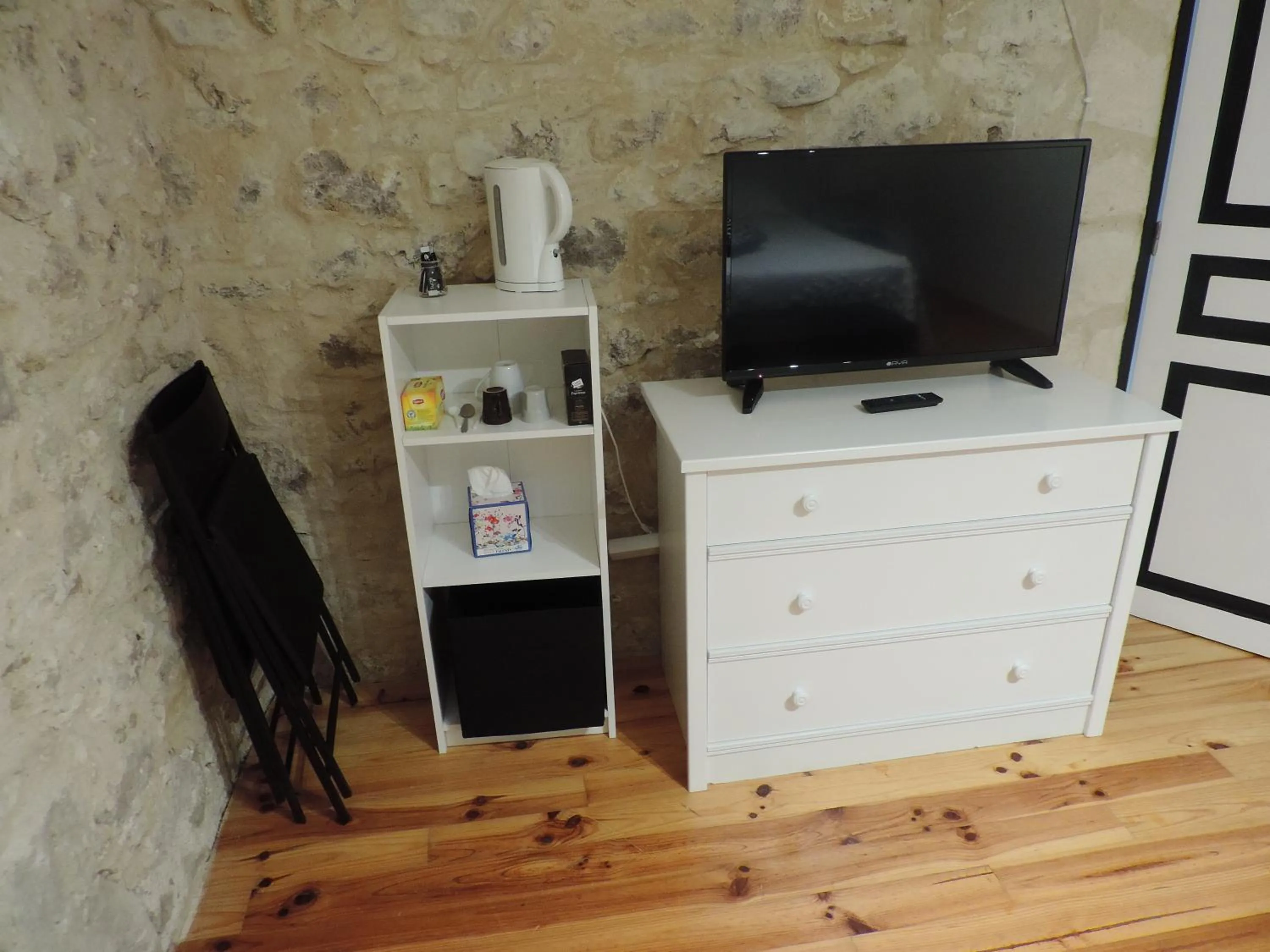 TV and multimedia in La Mirabelle