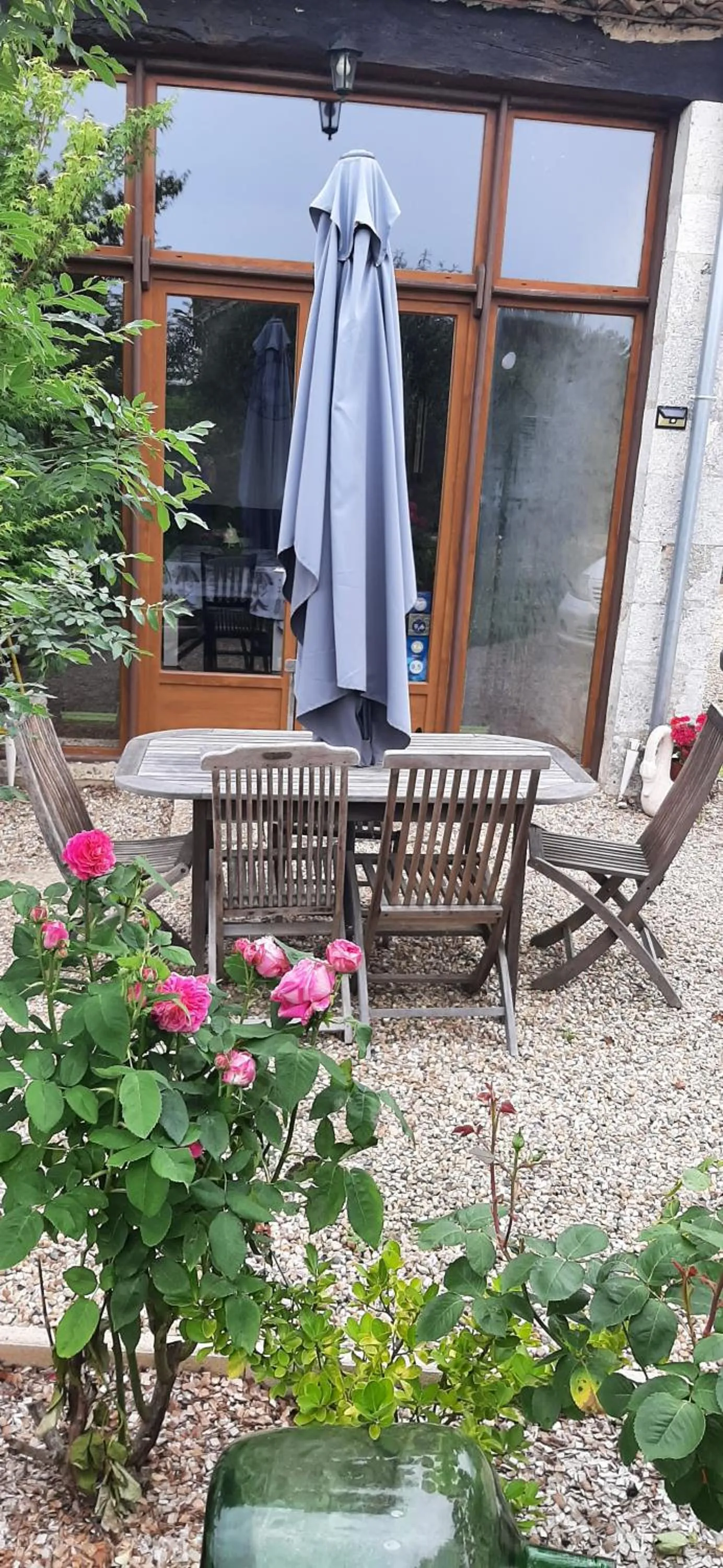 Garden in La Mirabelle