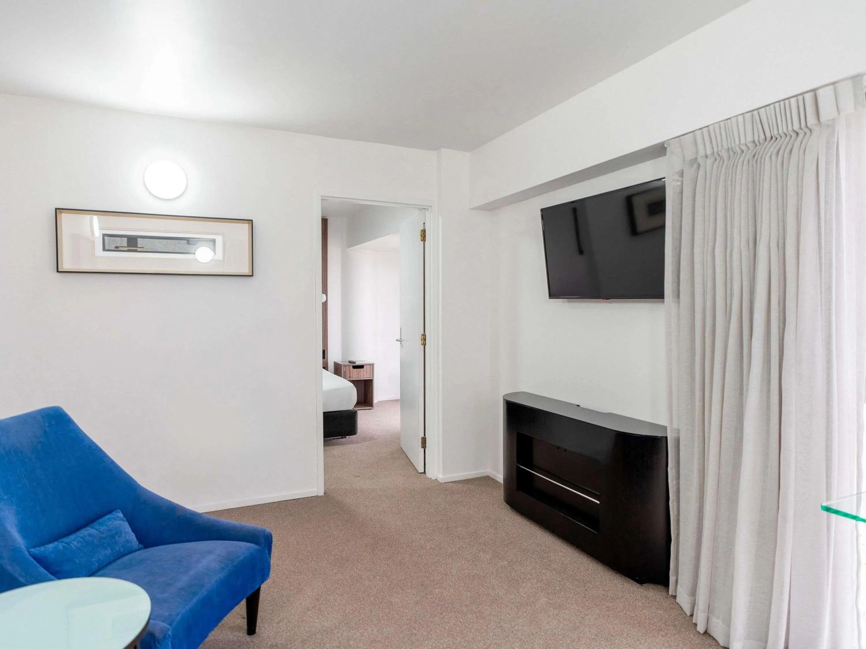 Property building in Mercure Wellington Central City Hotel and Apartments