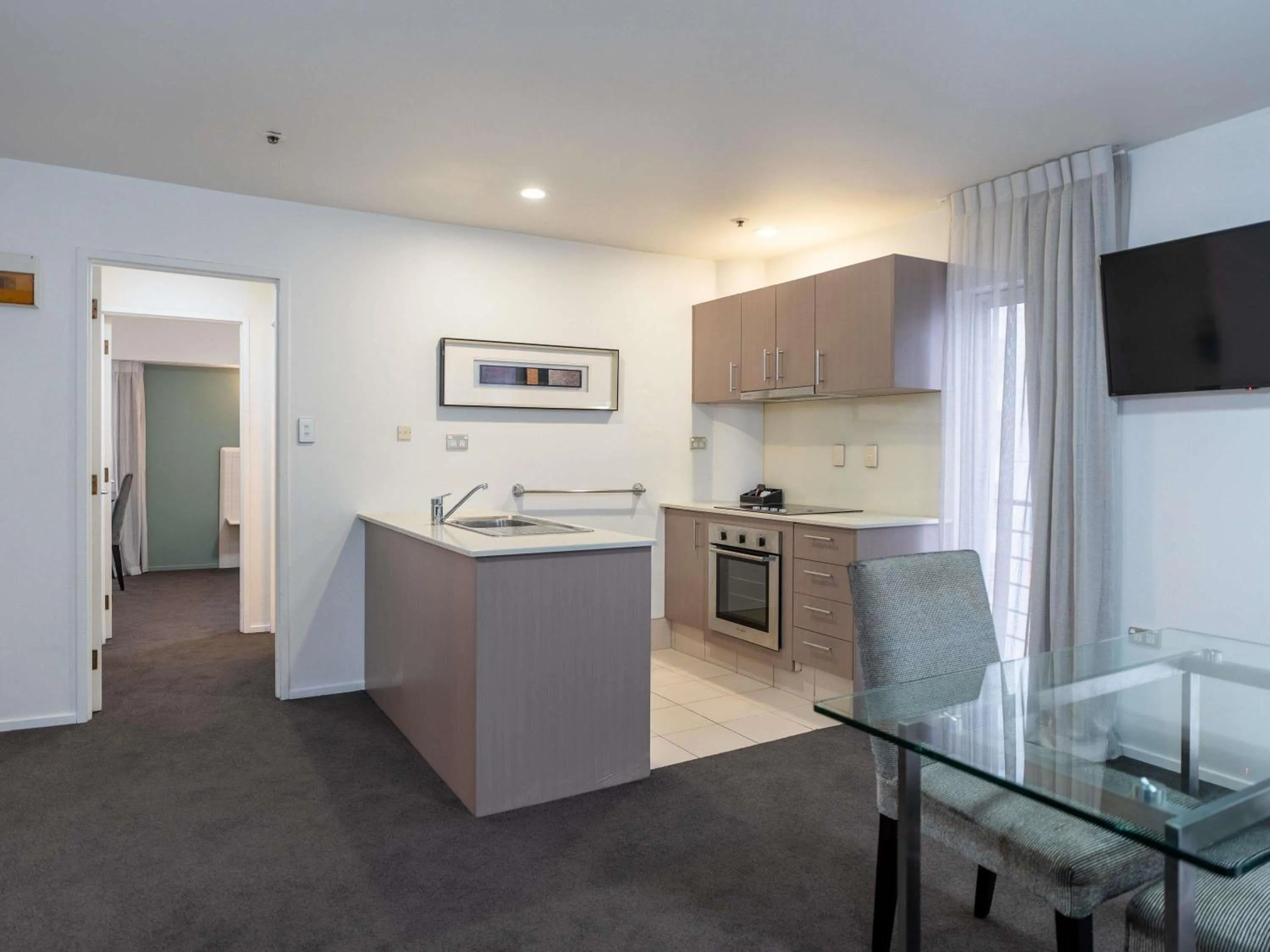 Bedroom in Mercure Wellington Central City Hotel and Apartments