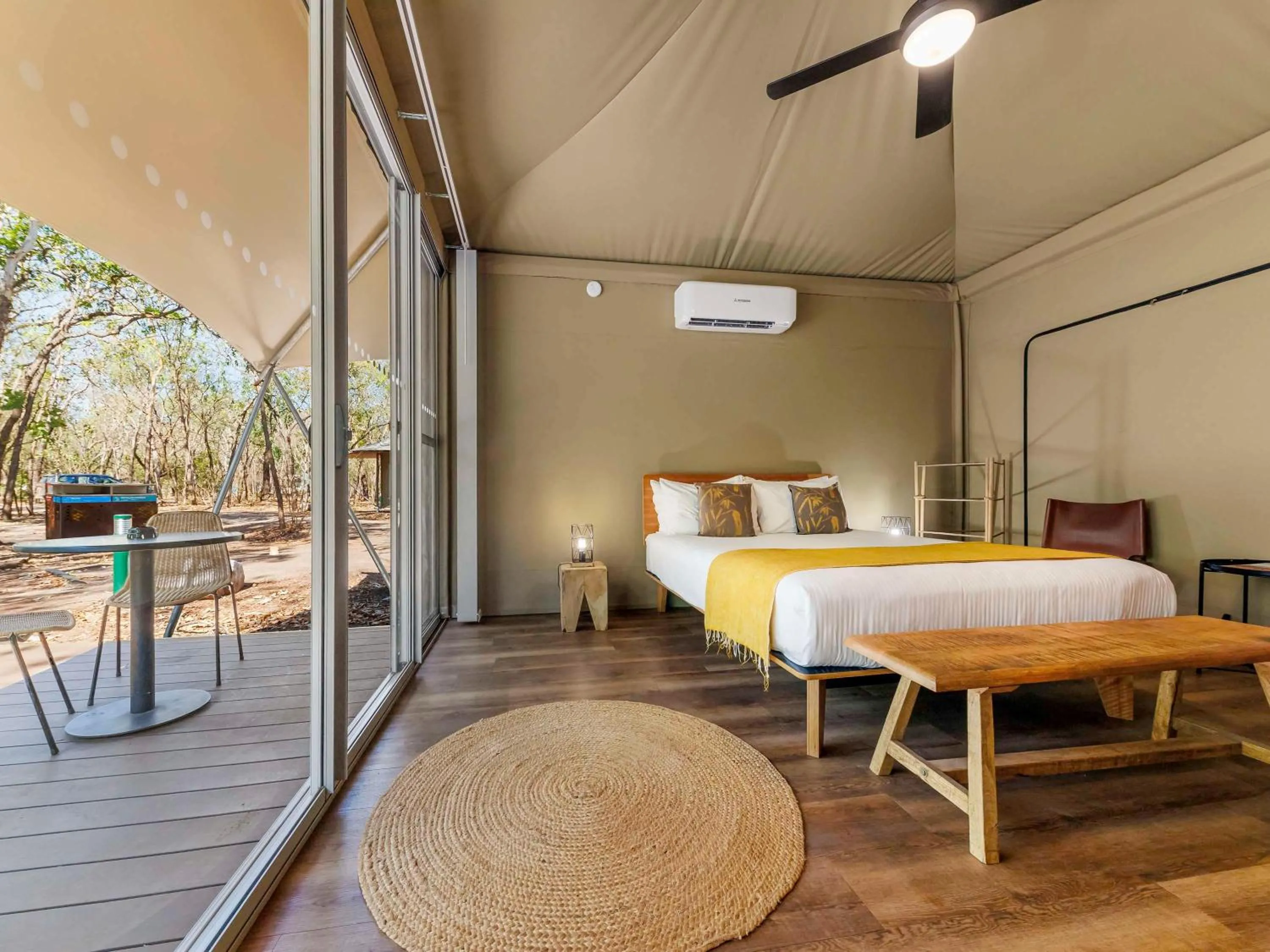 Bedroom in Cooinda Lodge Kakadu