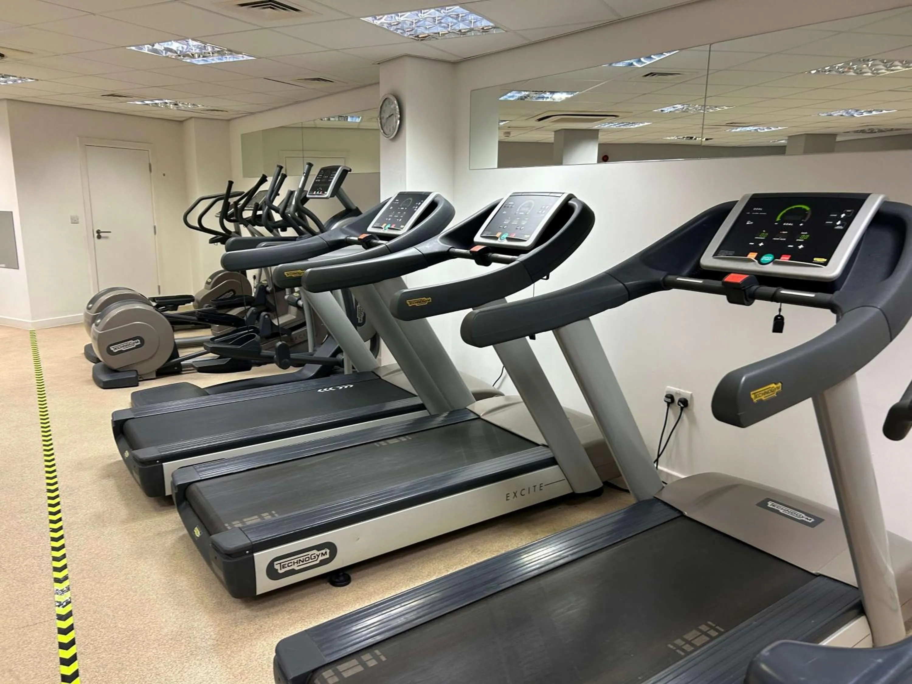 Fitness centre/facilities in Park Inn by Radisson Palace
