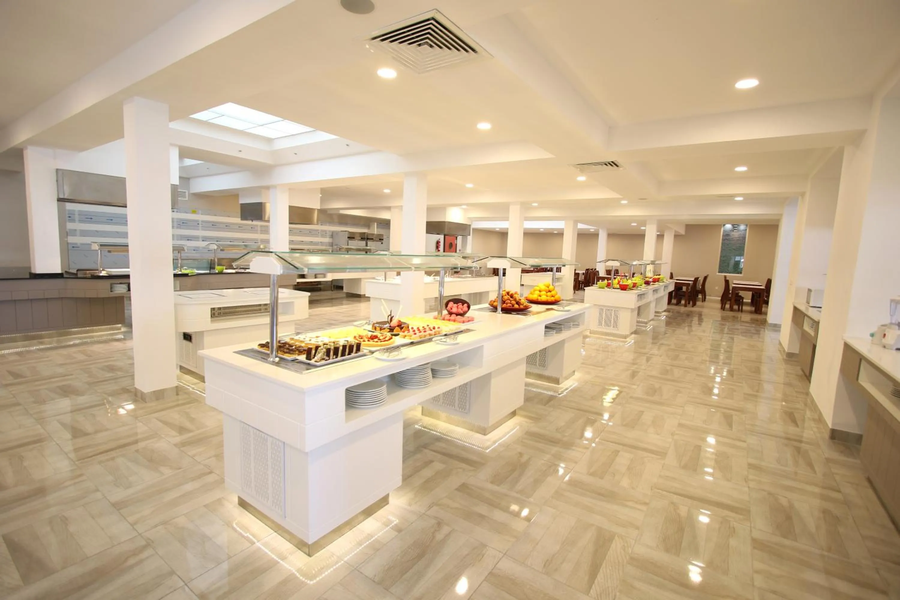 Restaurant/places to eat in Omar Khayam Resort & Aqua Park