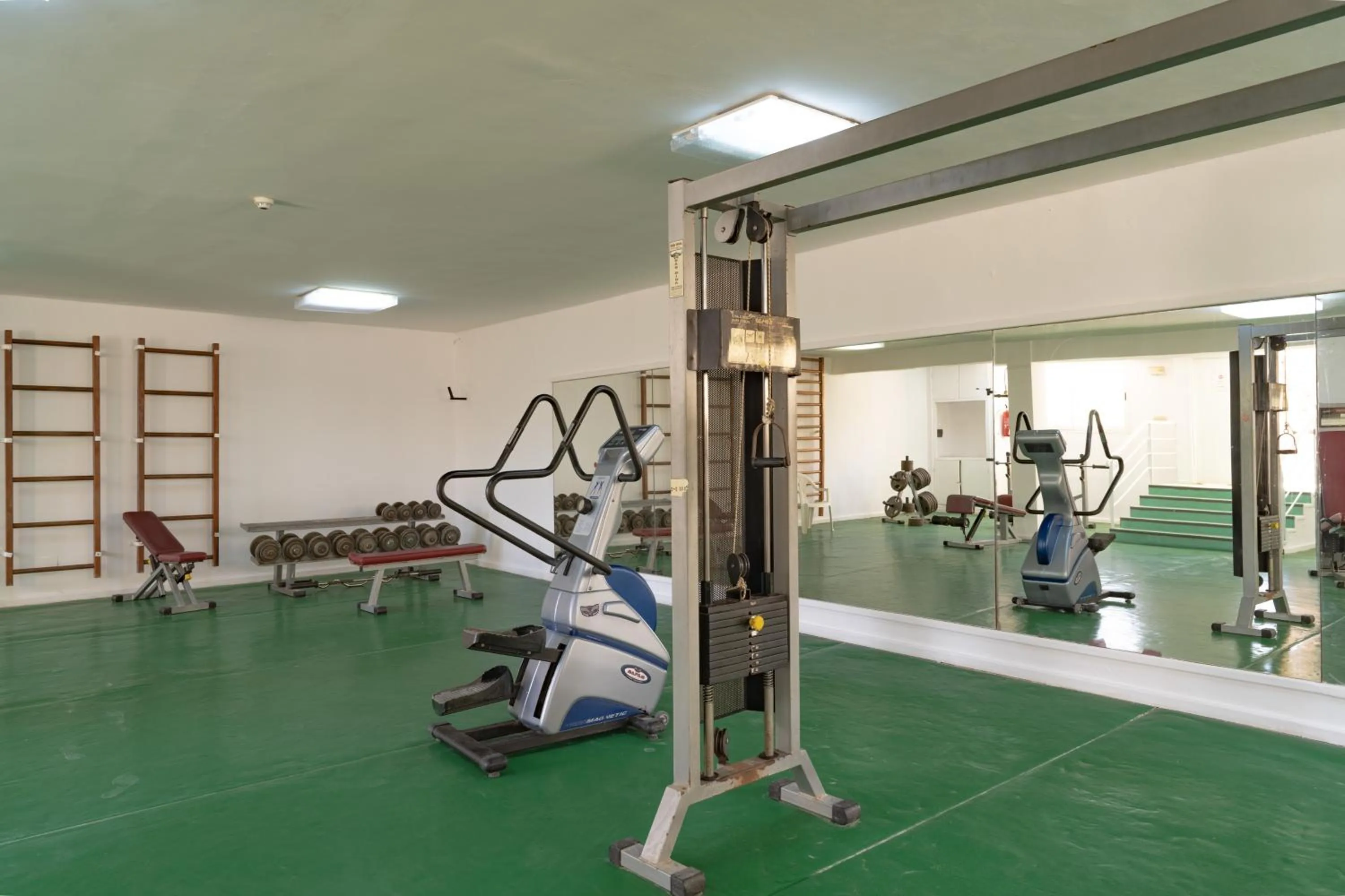 Fitness centre/facilities in Dar Khayam