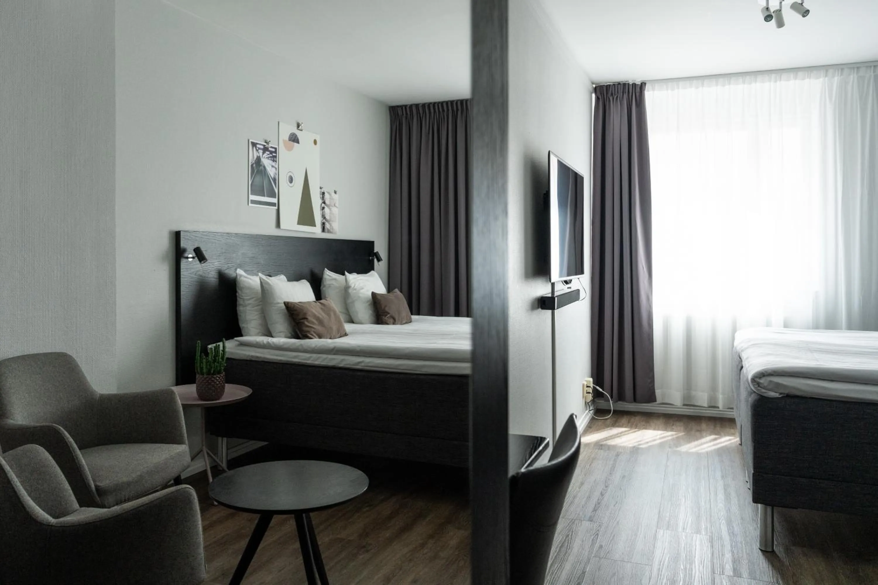 Property building, Bed in Best Western Kom Hotel Stockholm