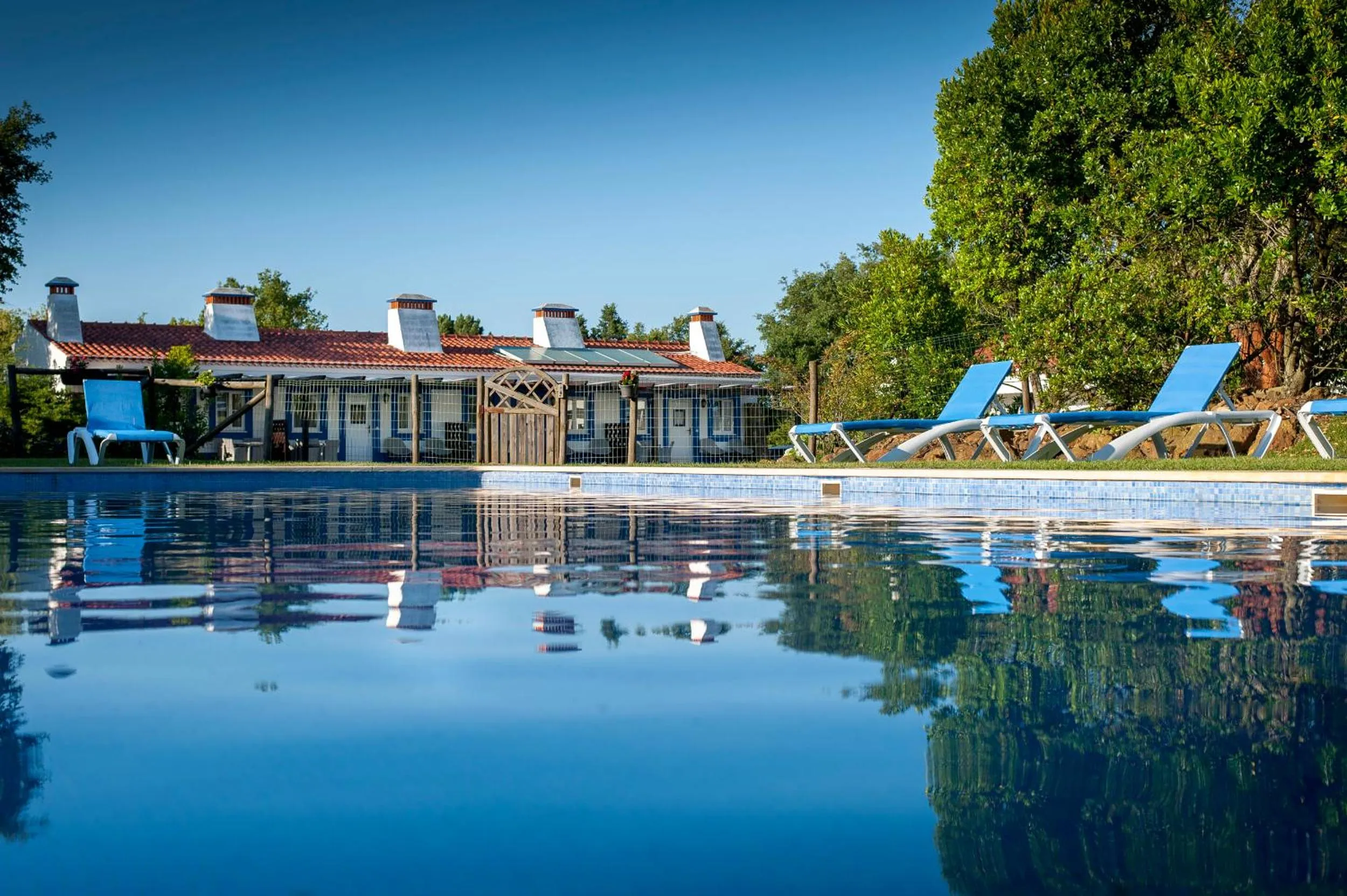 Swimming pool in Monte Da Galrixa