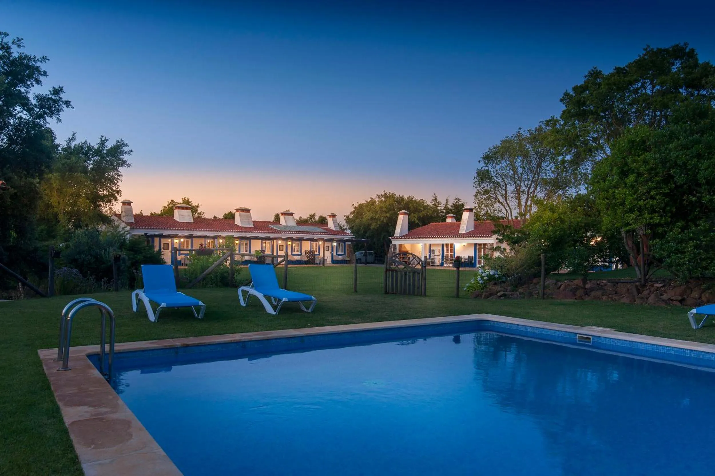 Garden view in Monte Da Galrixa
