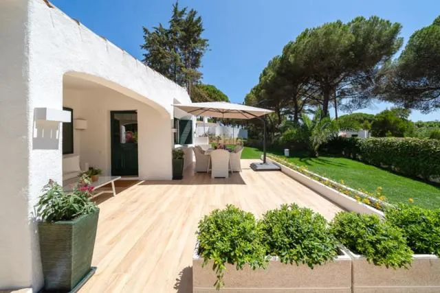 Garden in Vila Balaia - Luxury Boutique Villas